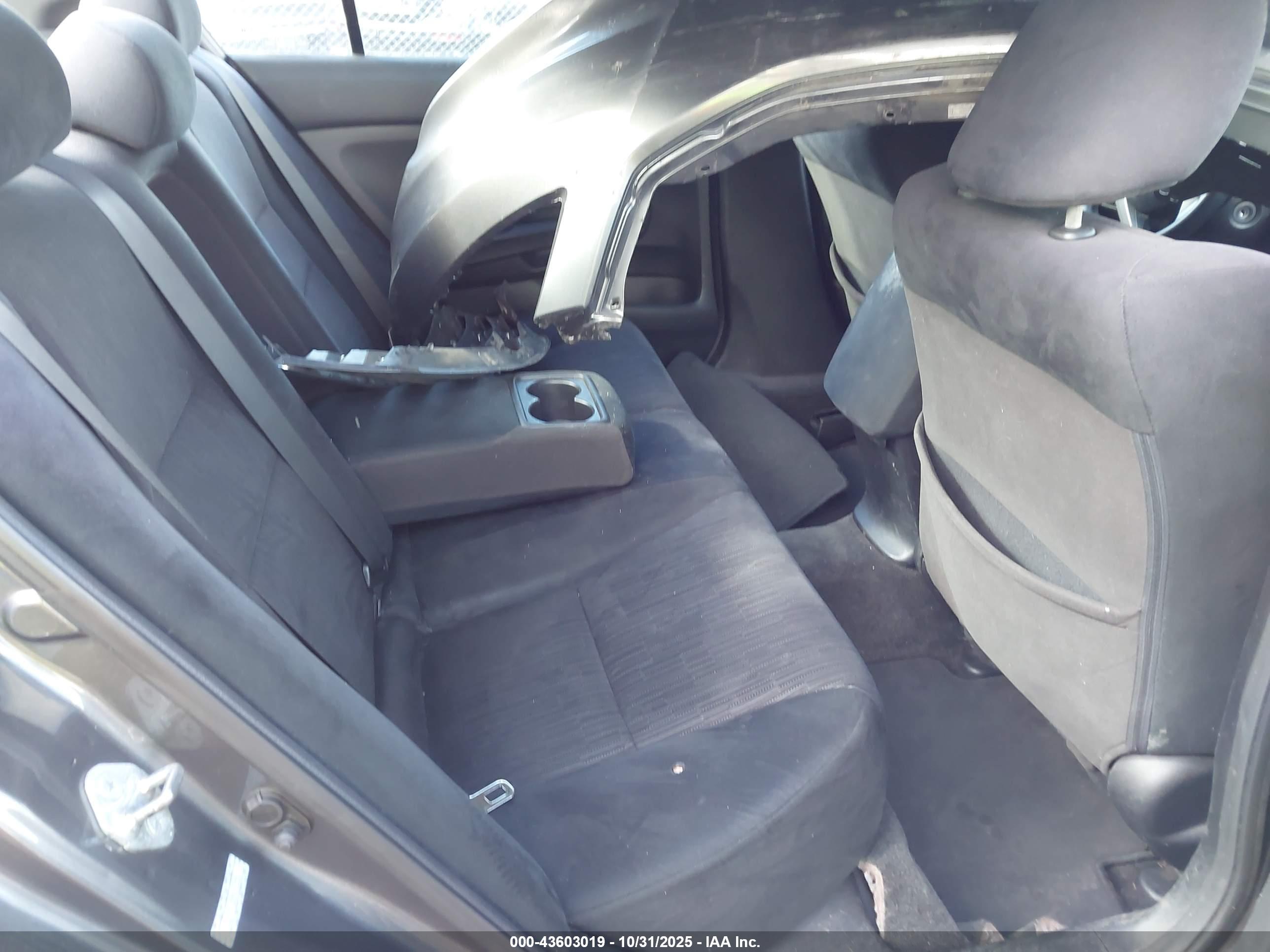HONDA ACCORD image 8