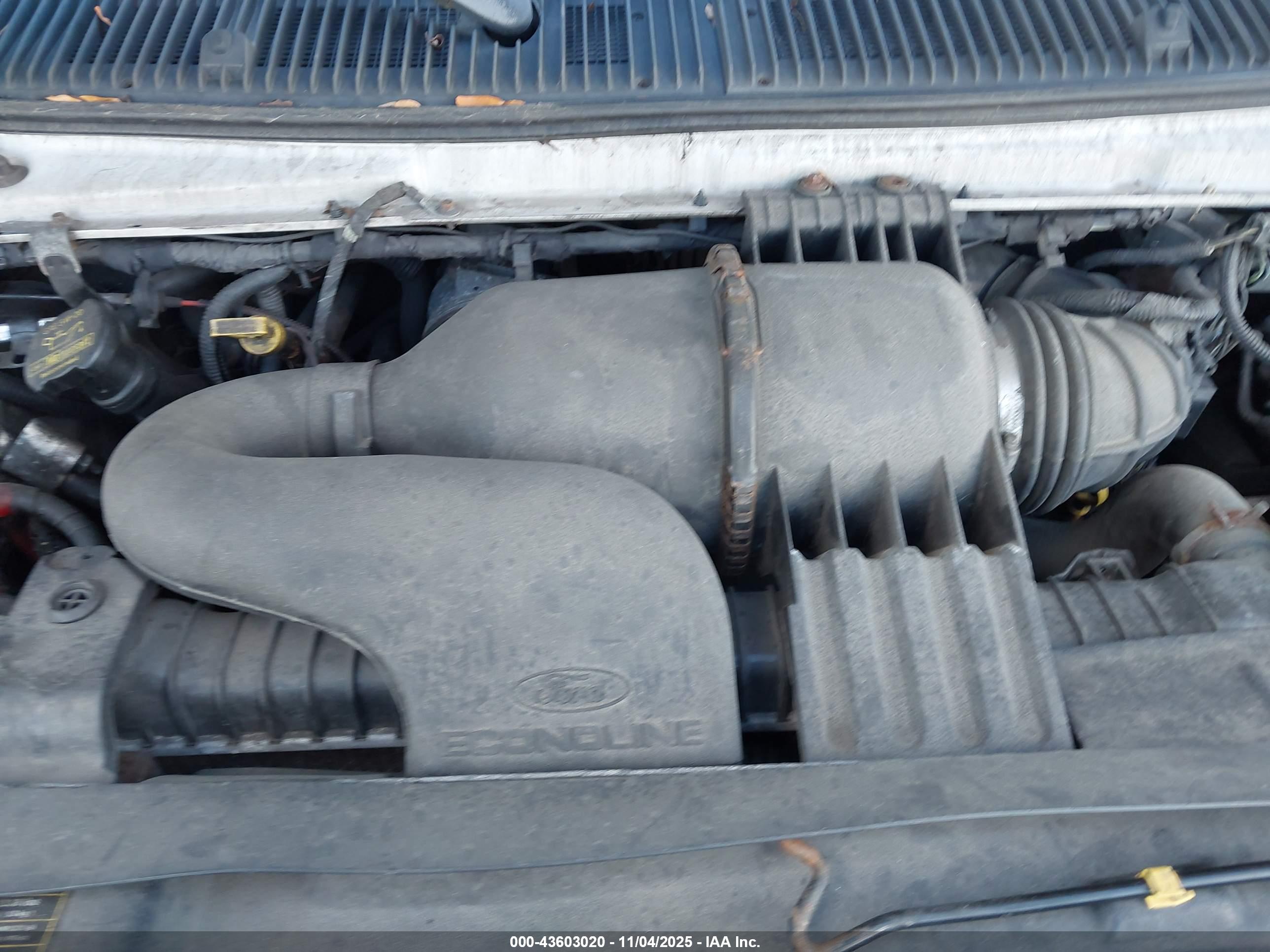 FORD E-450 image 10