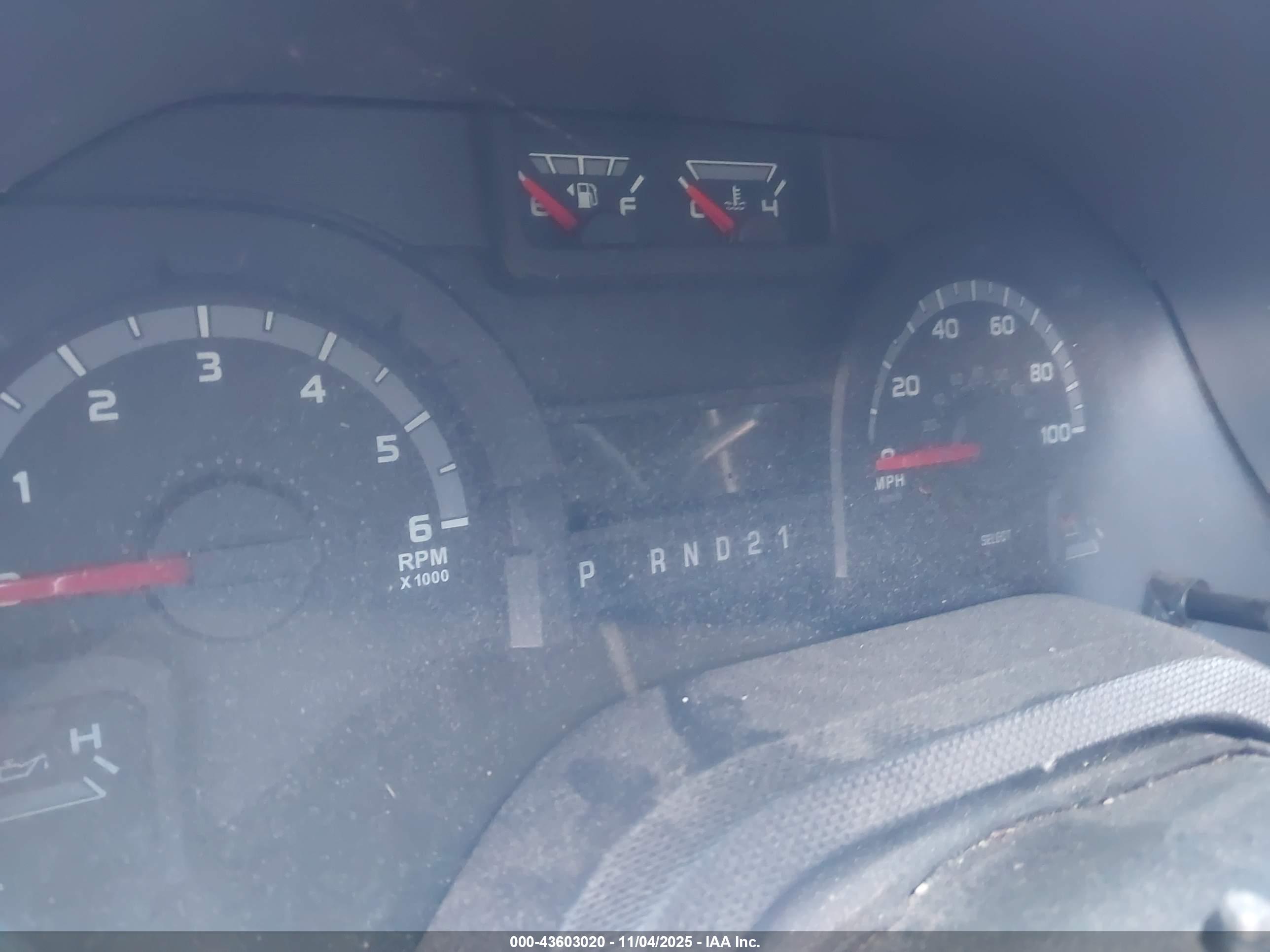 FORD E-450 image 6