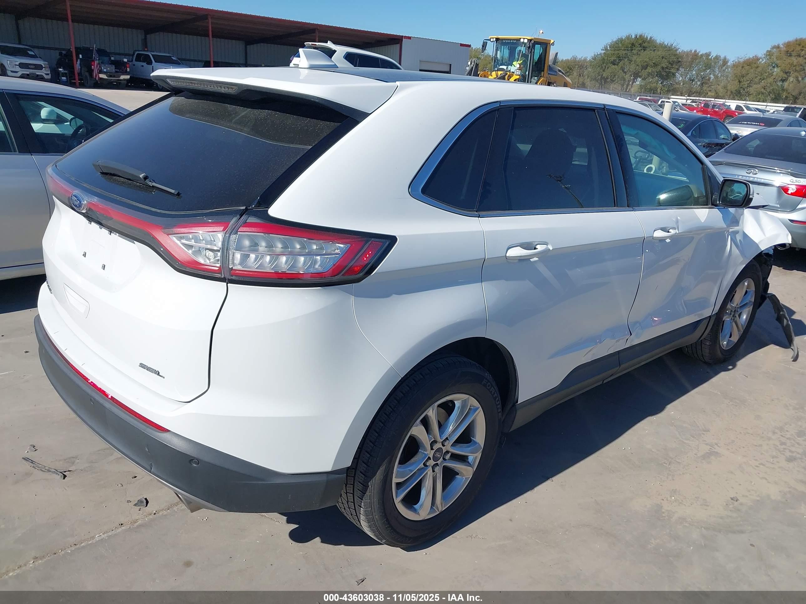 FORD EDGE image 4