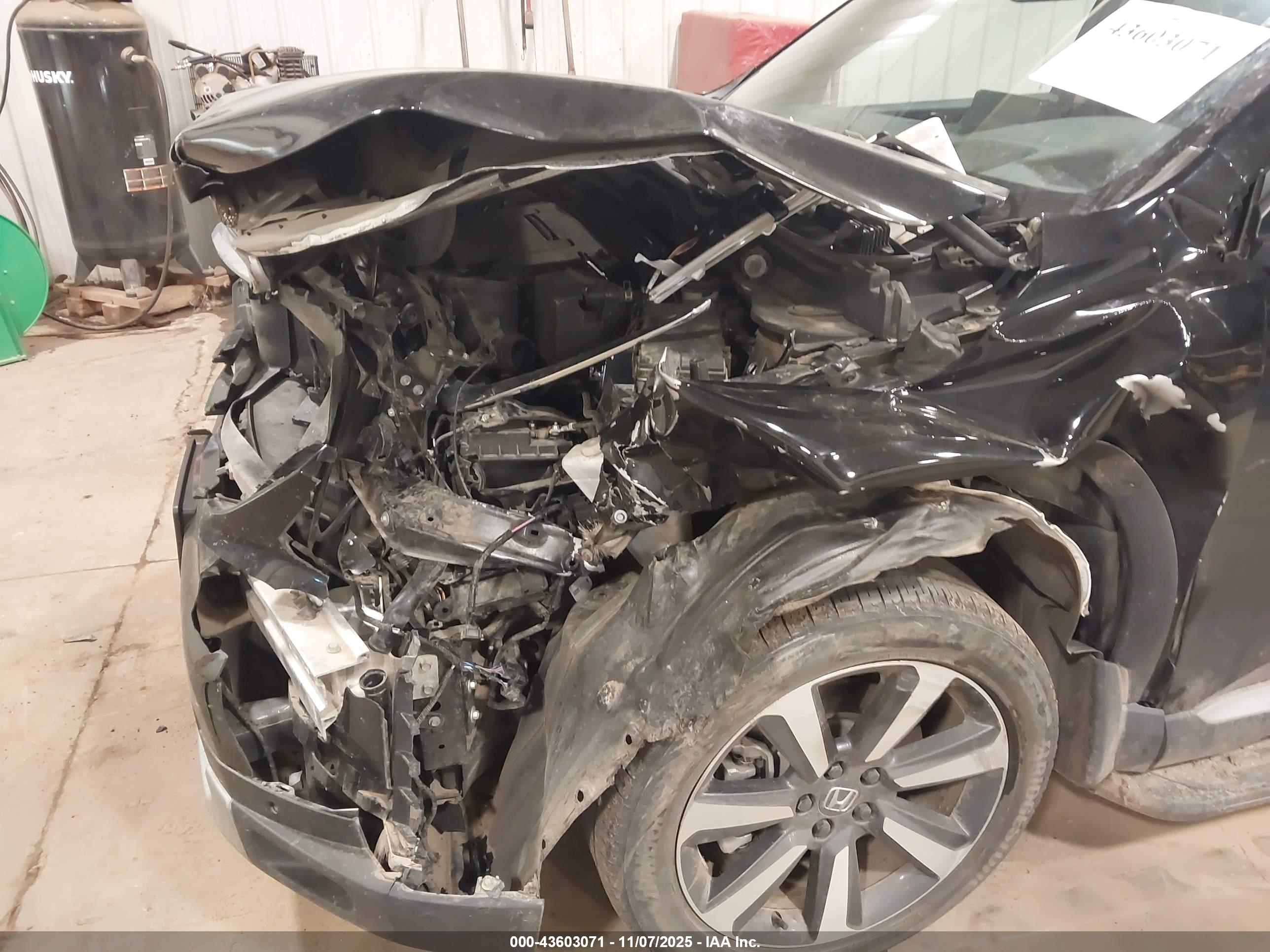HONDA PILOT image 6