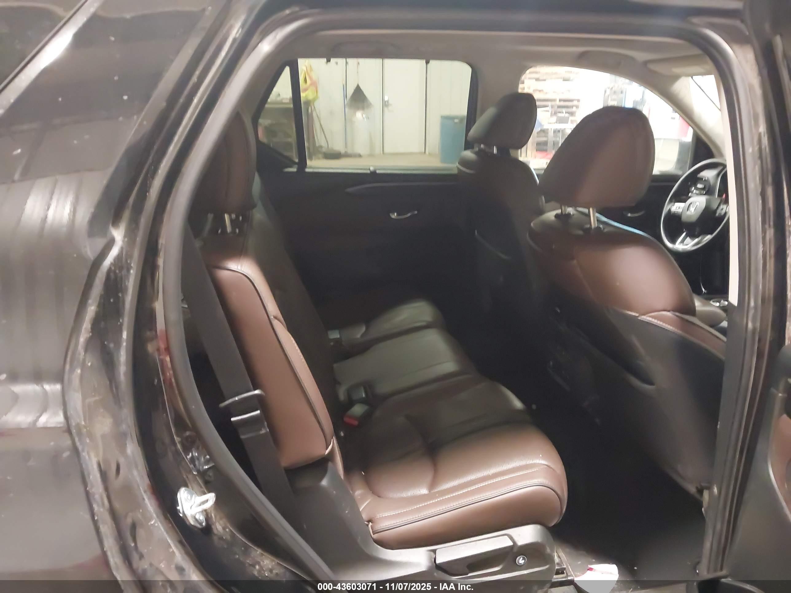 HONDA PILOT image 8