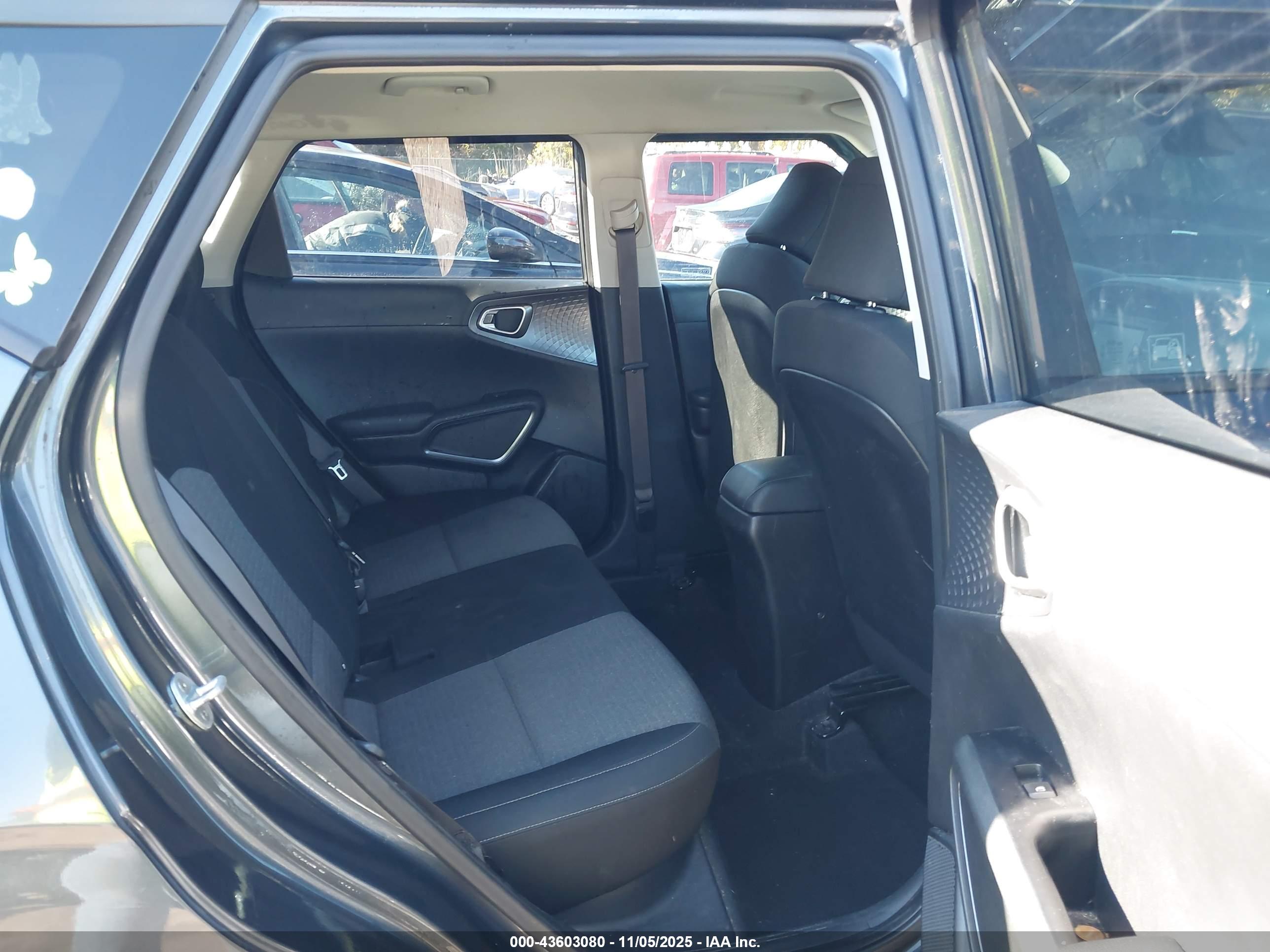 KIA SOUL image 8