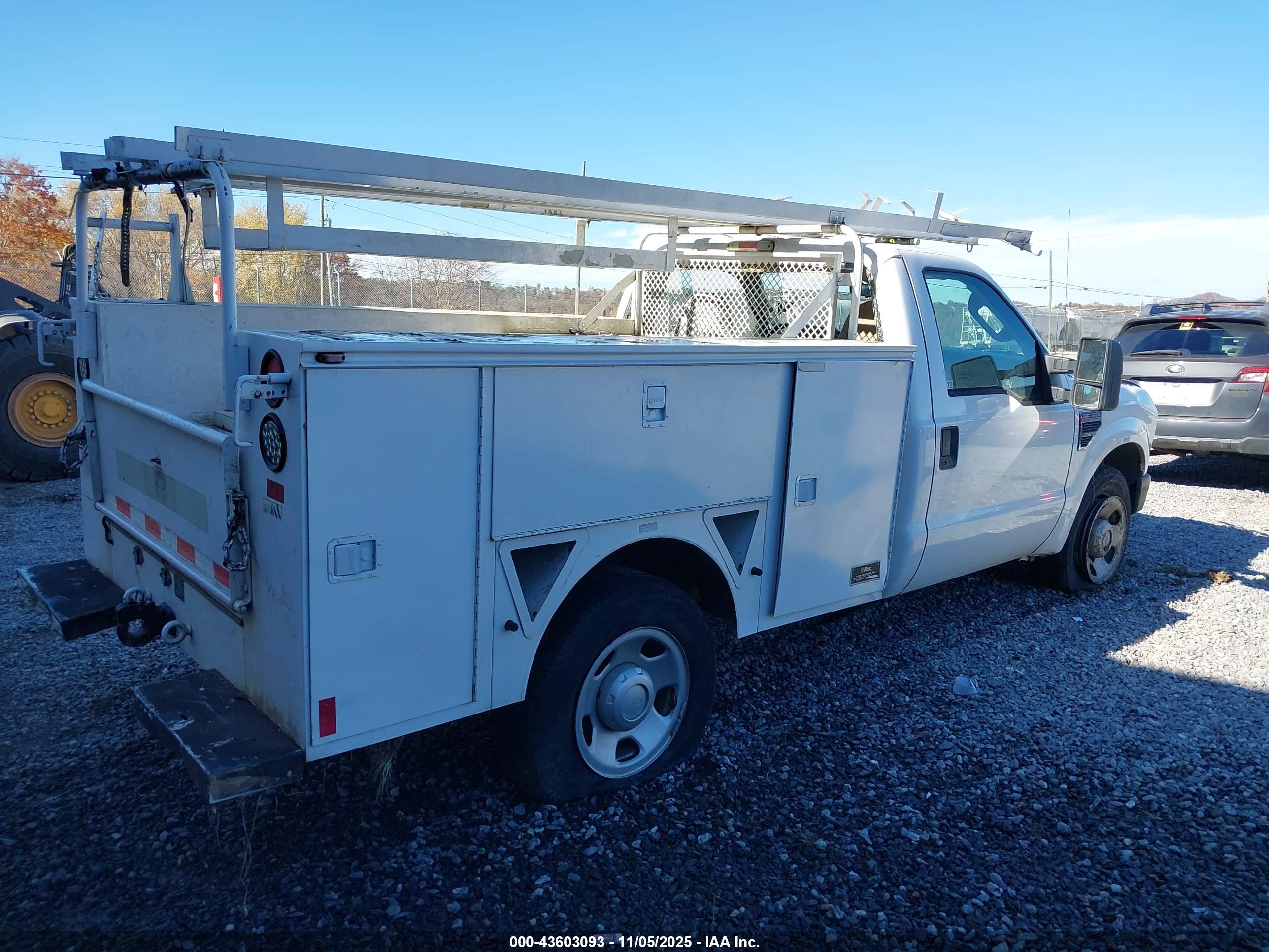 FORD F-350 image 4
