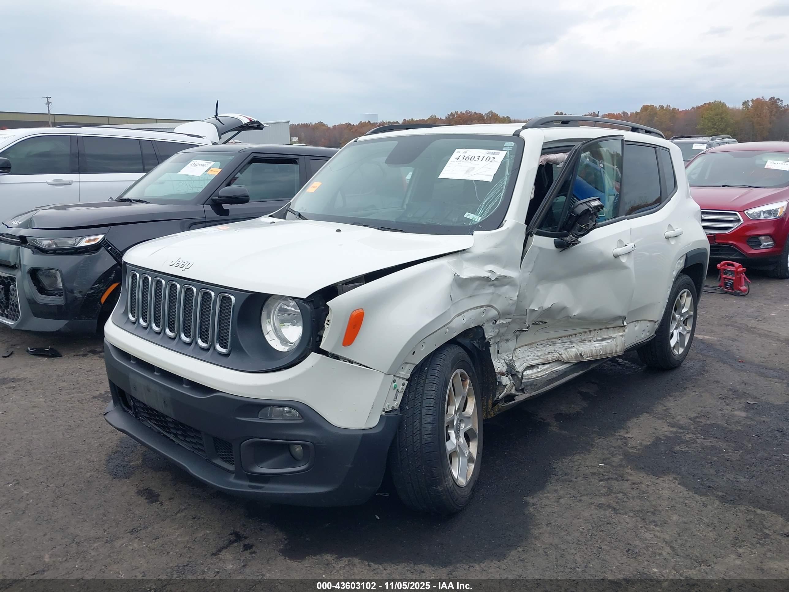 JEEP RENEGADE image 2