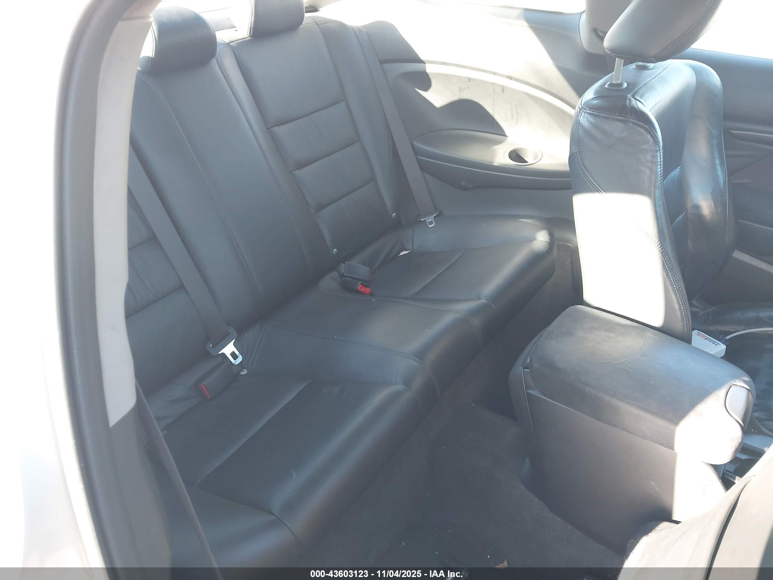 HONDA ACCORD image 8