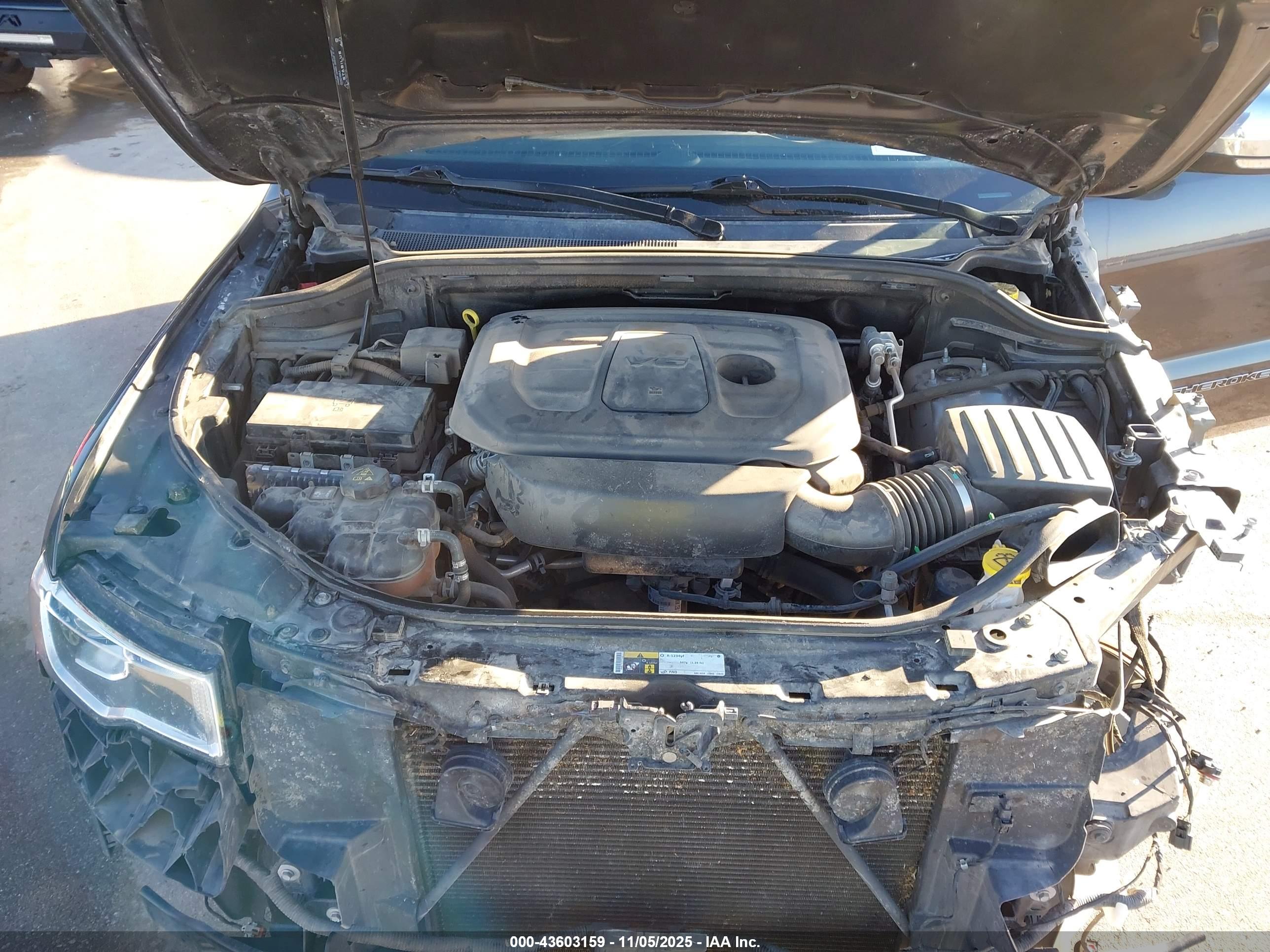 JEEP GRAND image 10
