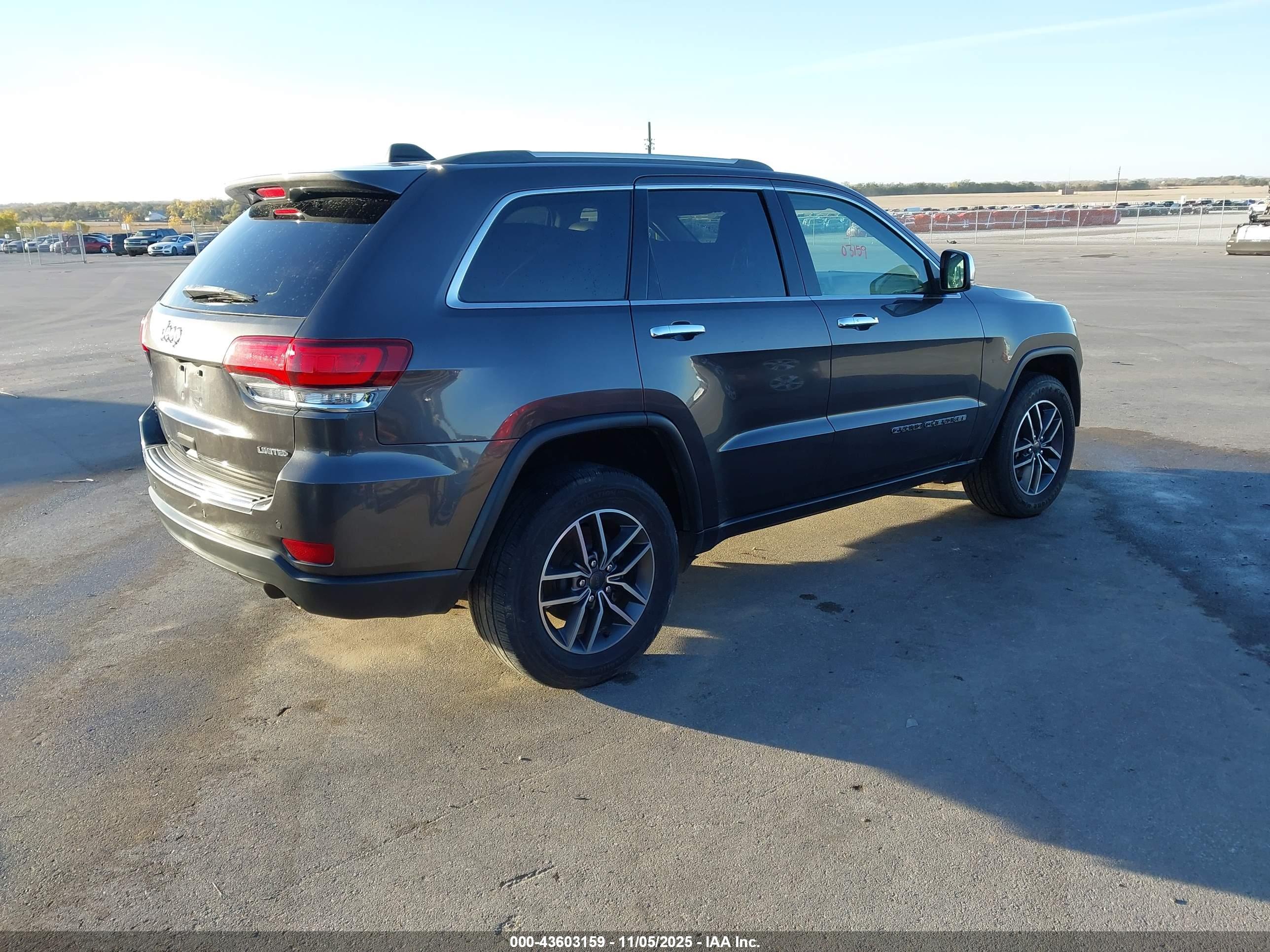 JEEP GRAND image 4
