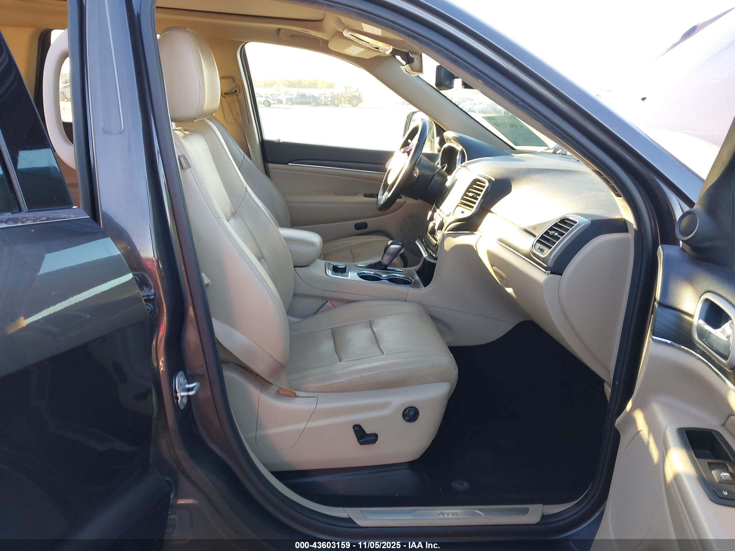 JEEP GRAND image 5