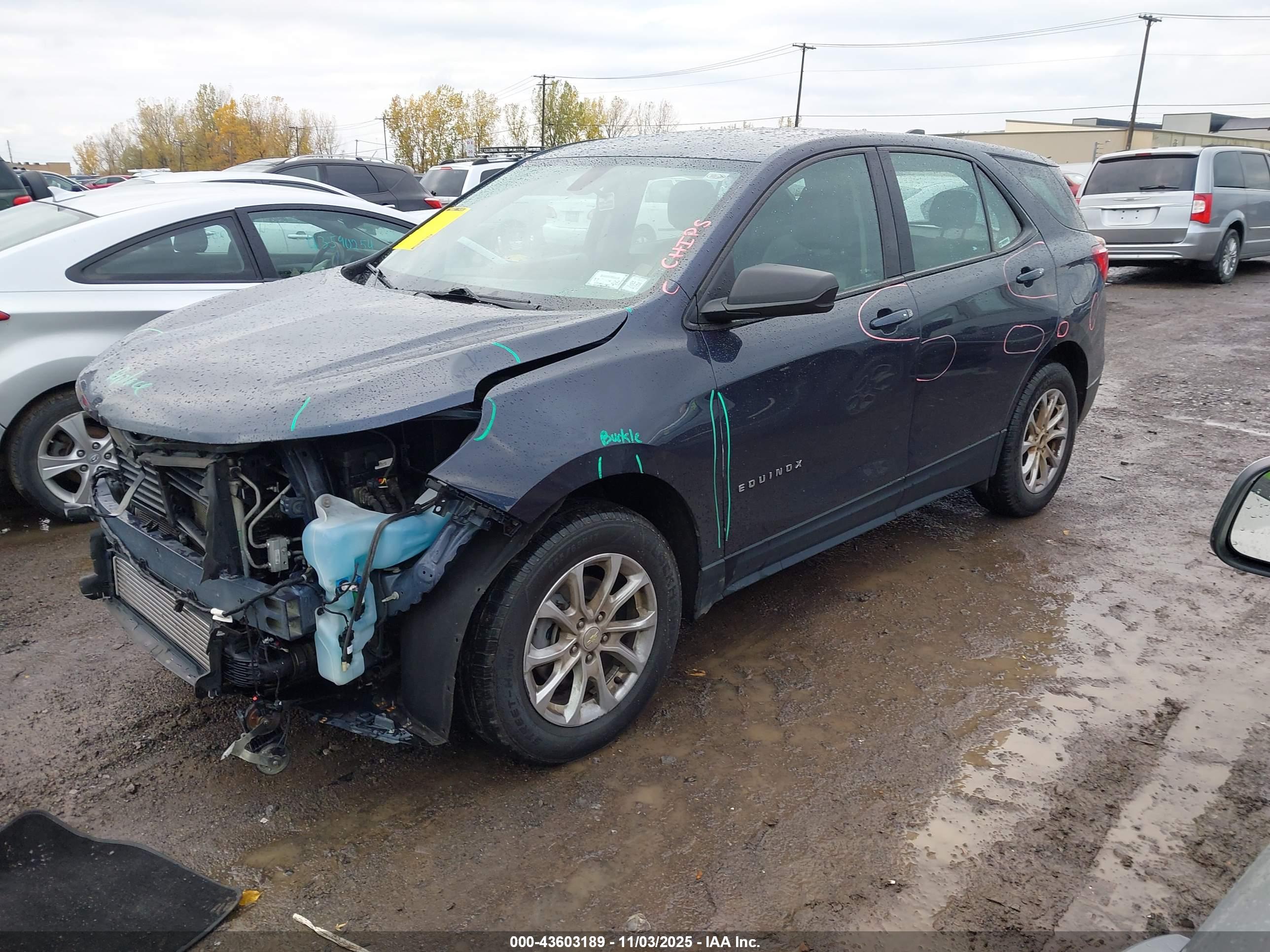 CHEVROLET EQUINOX image 2