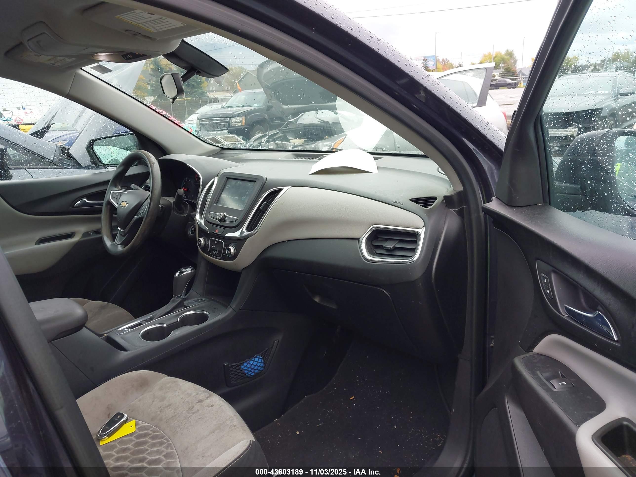 CHEVROLET EQUINOX image 5