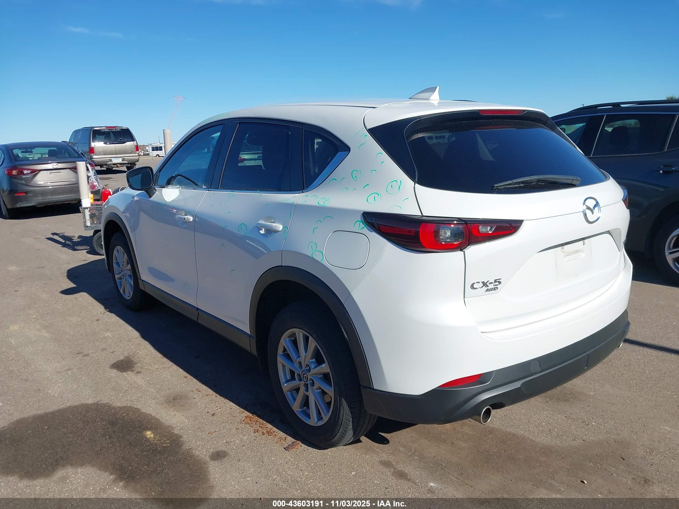 MAZDA CX-5 image 3