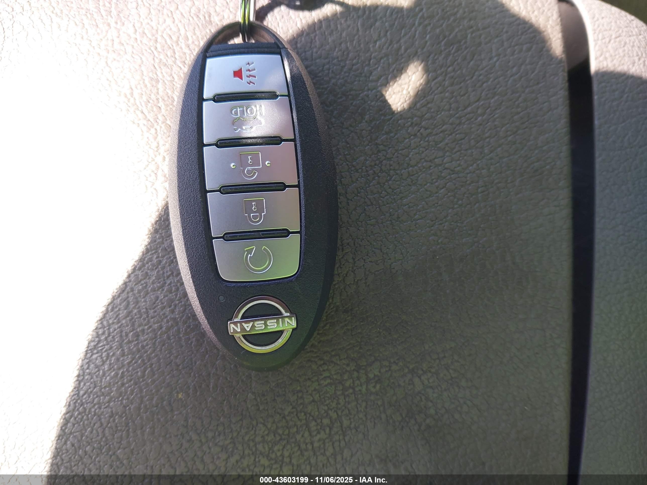 NISSAN ALTIMA image 11
