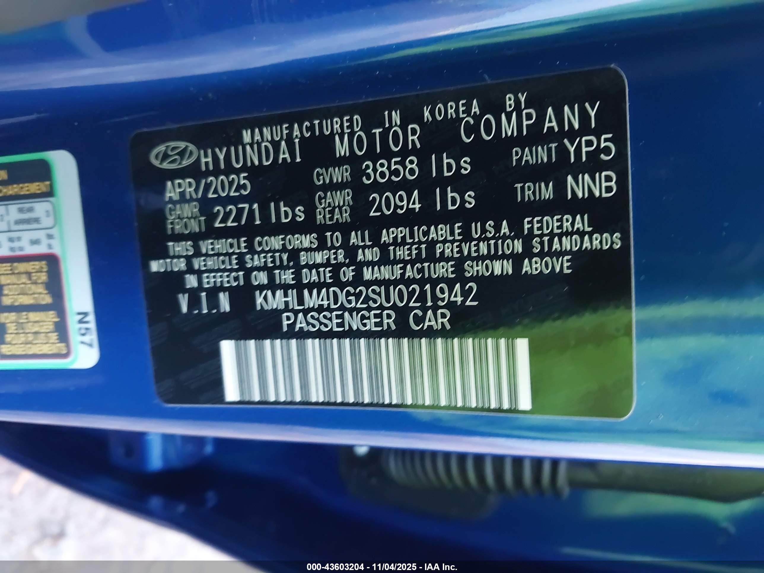 HYUNDAI ELANTRA image 9