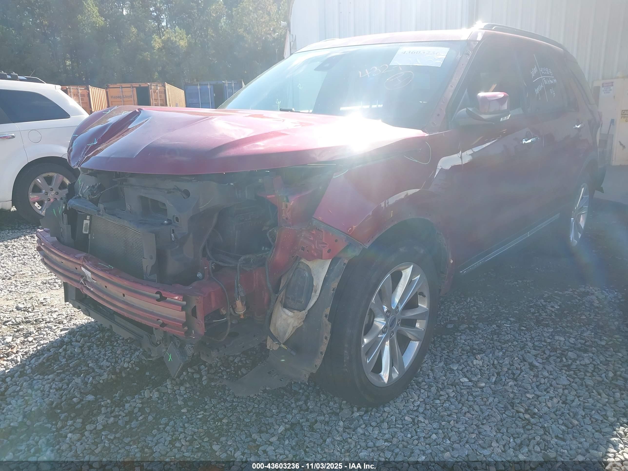 FORD EXPLORER image 2