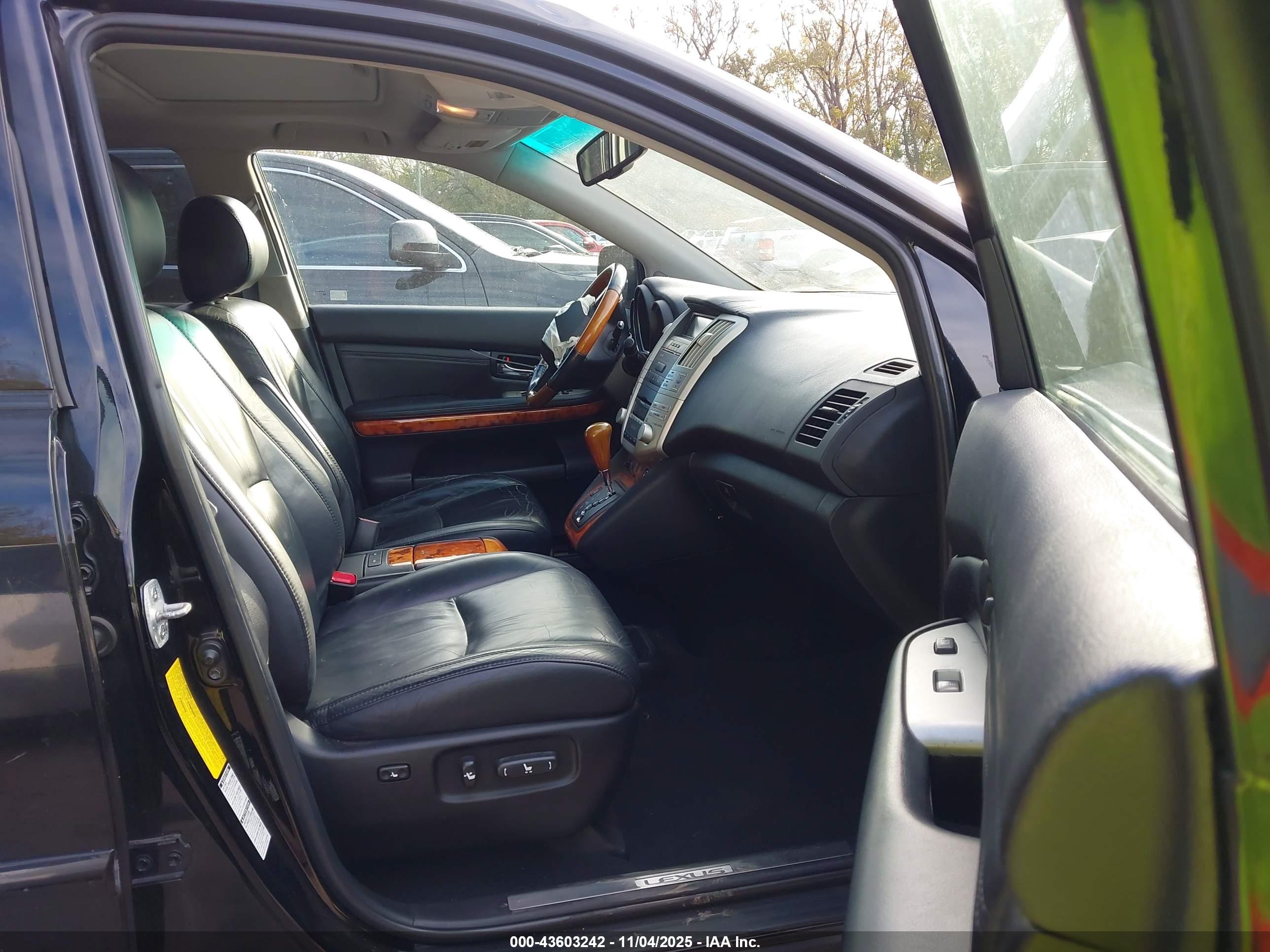 LEXUS RX image 5