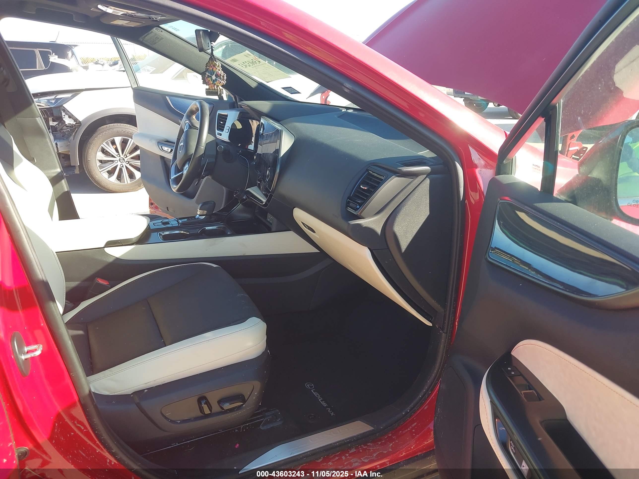LEXUS NX image 5