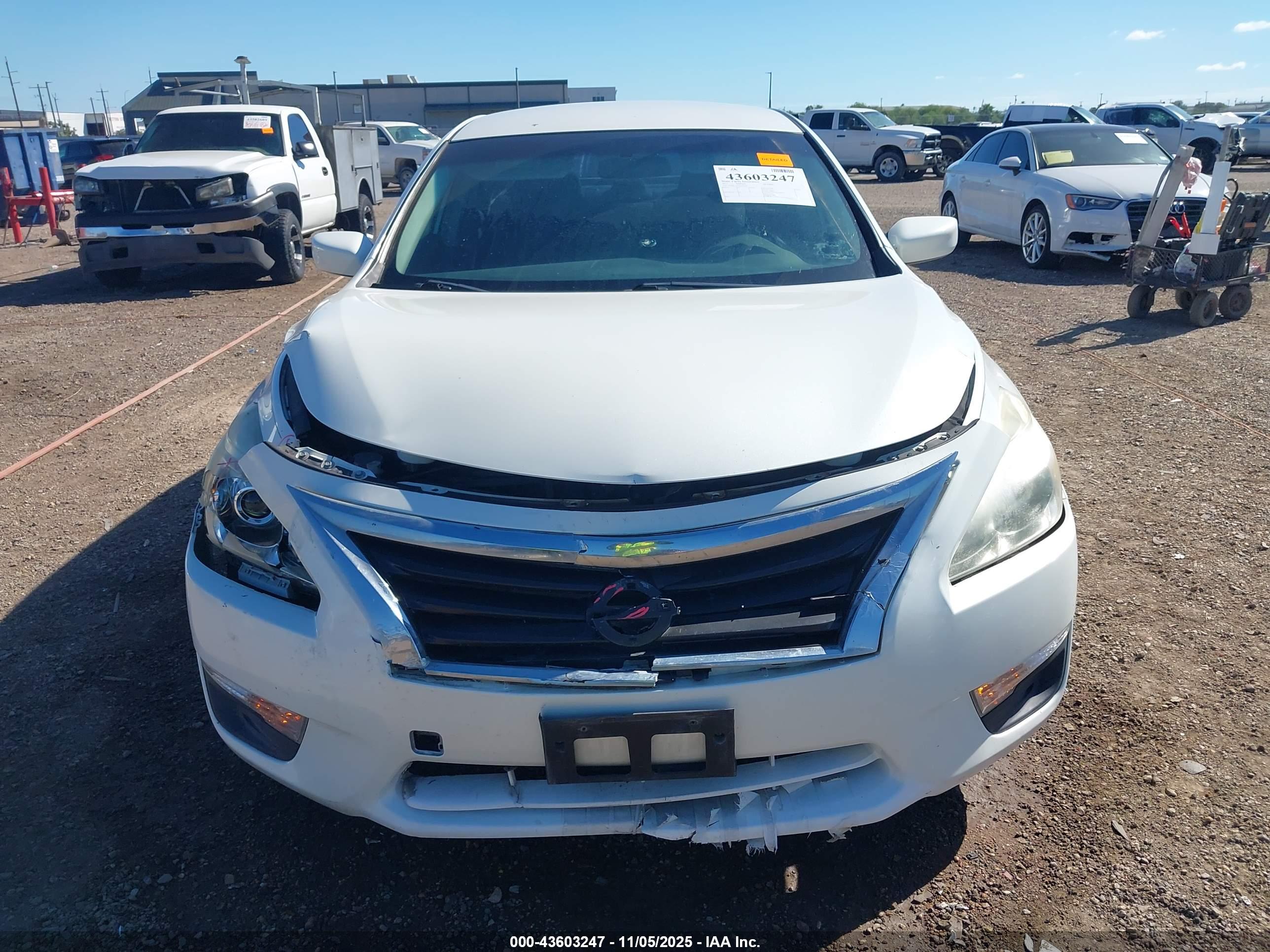 NISSAN ALTIMA image 6