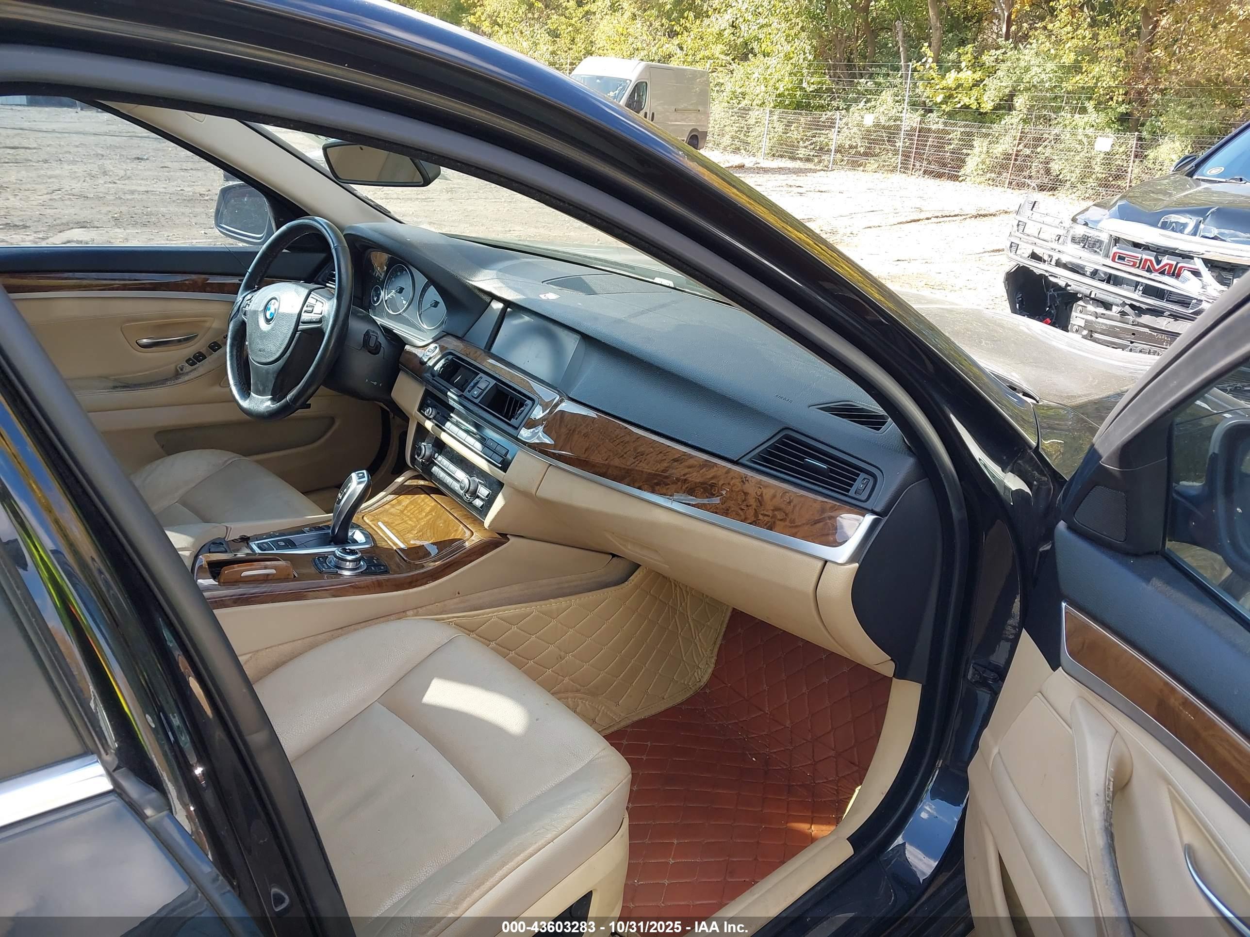 BMW 528I image 5