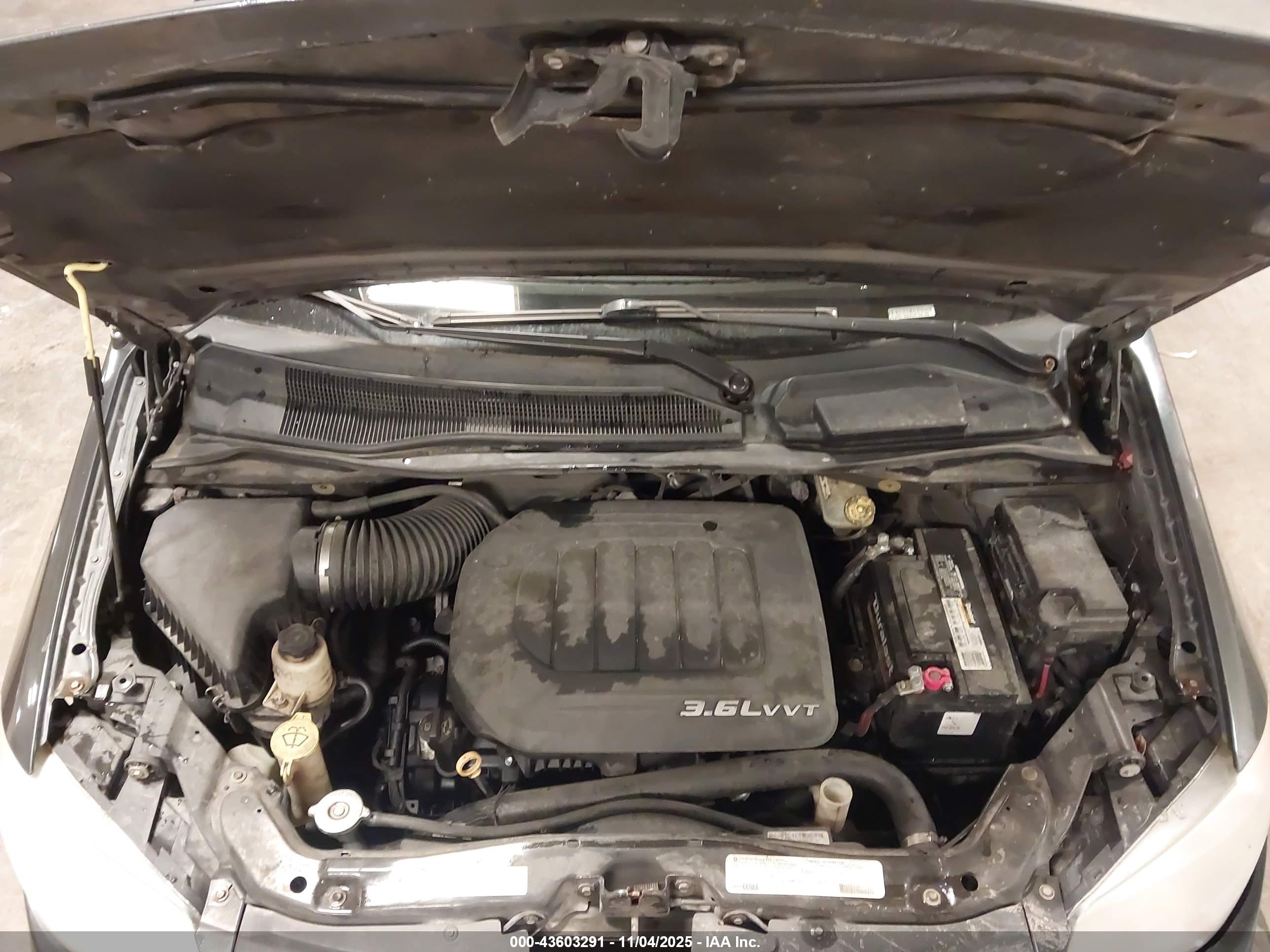 CHRYSLER TOWN image 10