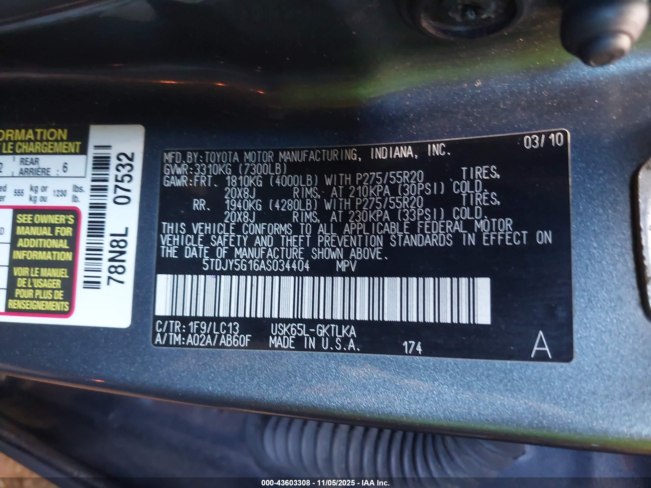 TOYOTA SEQUOIA image 9