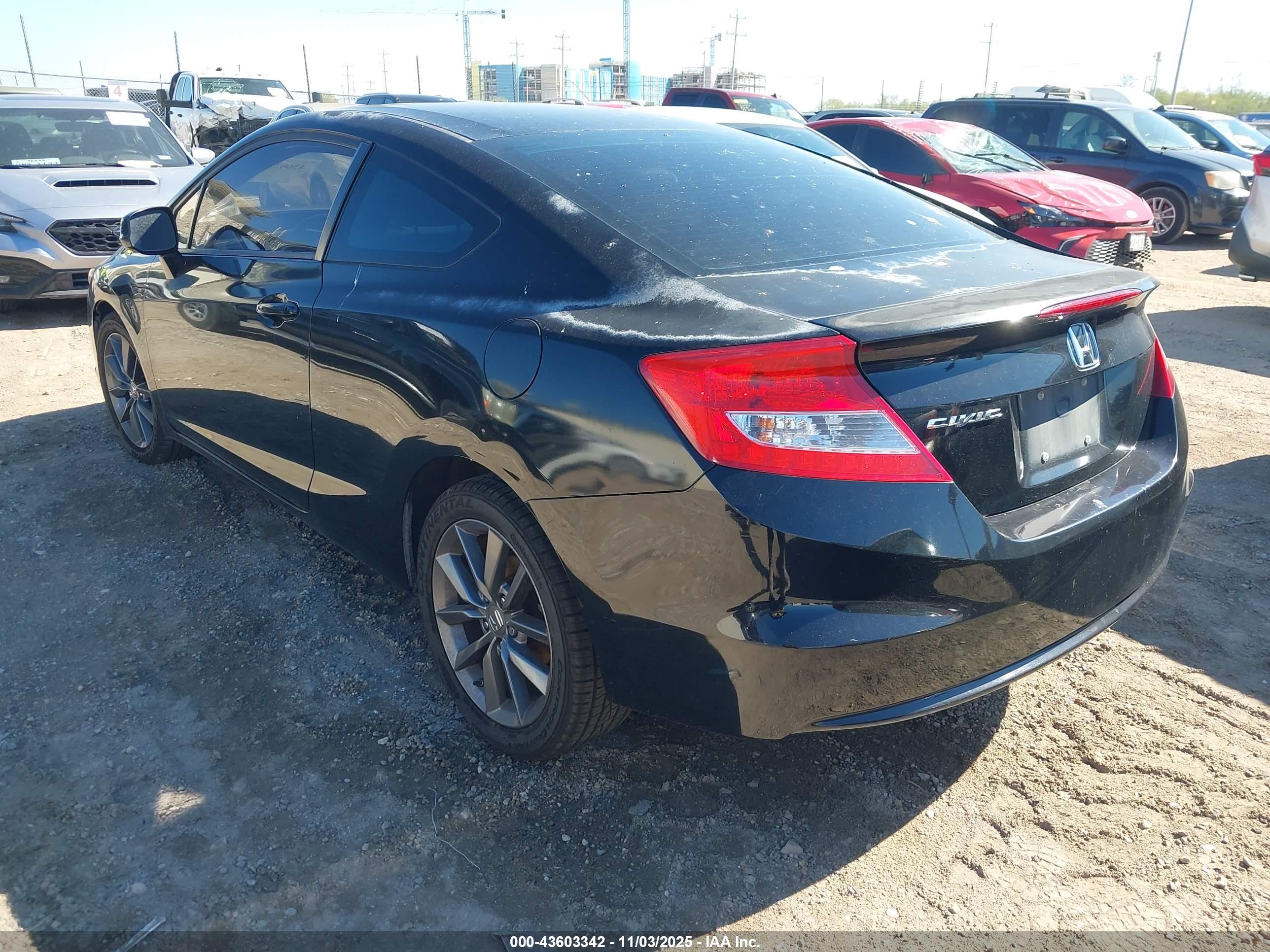 HONDA CIVIC image 3