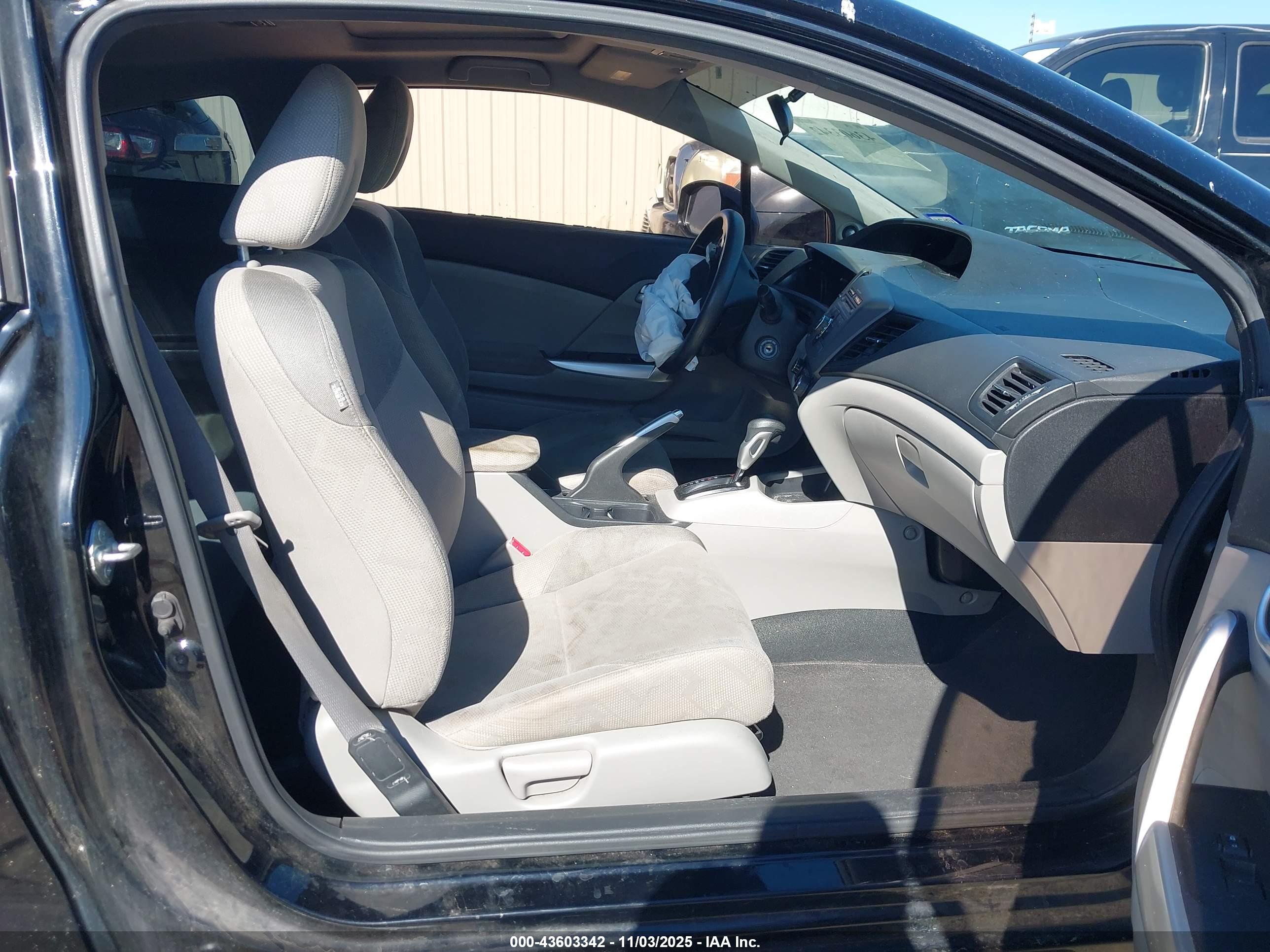 HONDA CIVIC image 5