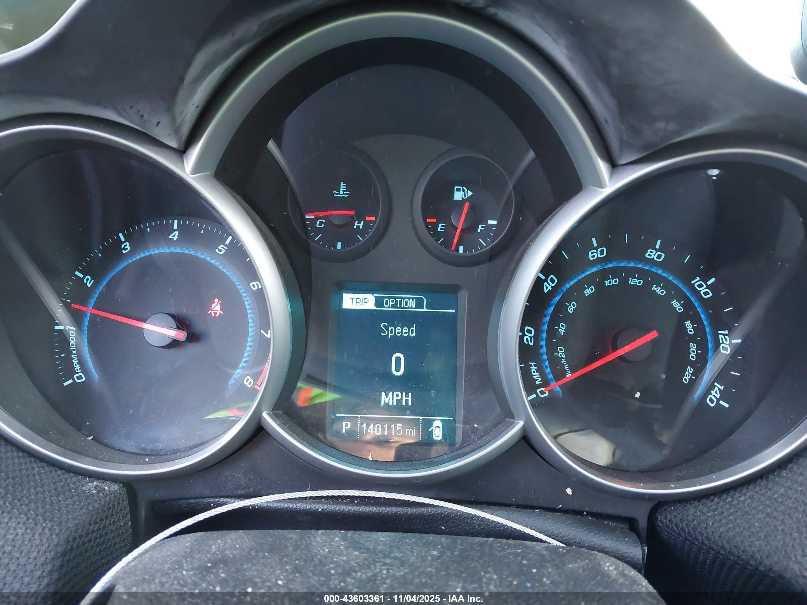 CHEVROLET CRUZE image 7