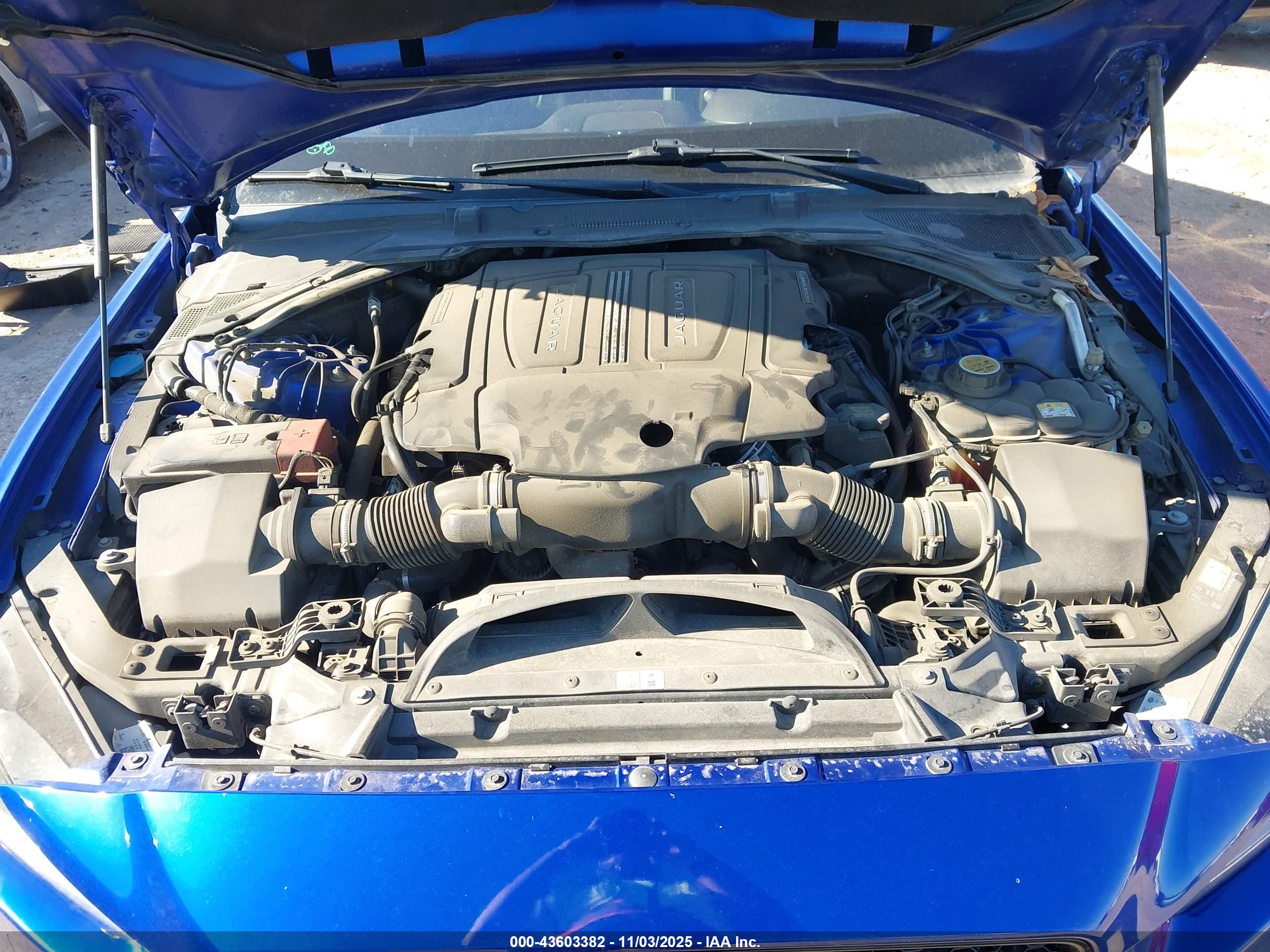 JAGUAR XE image 10