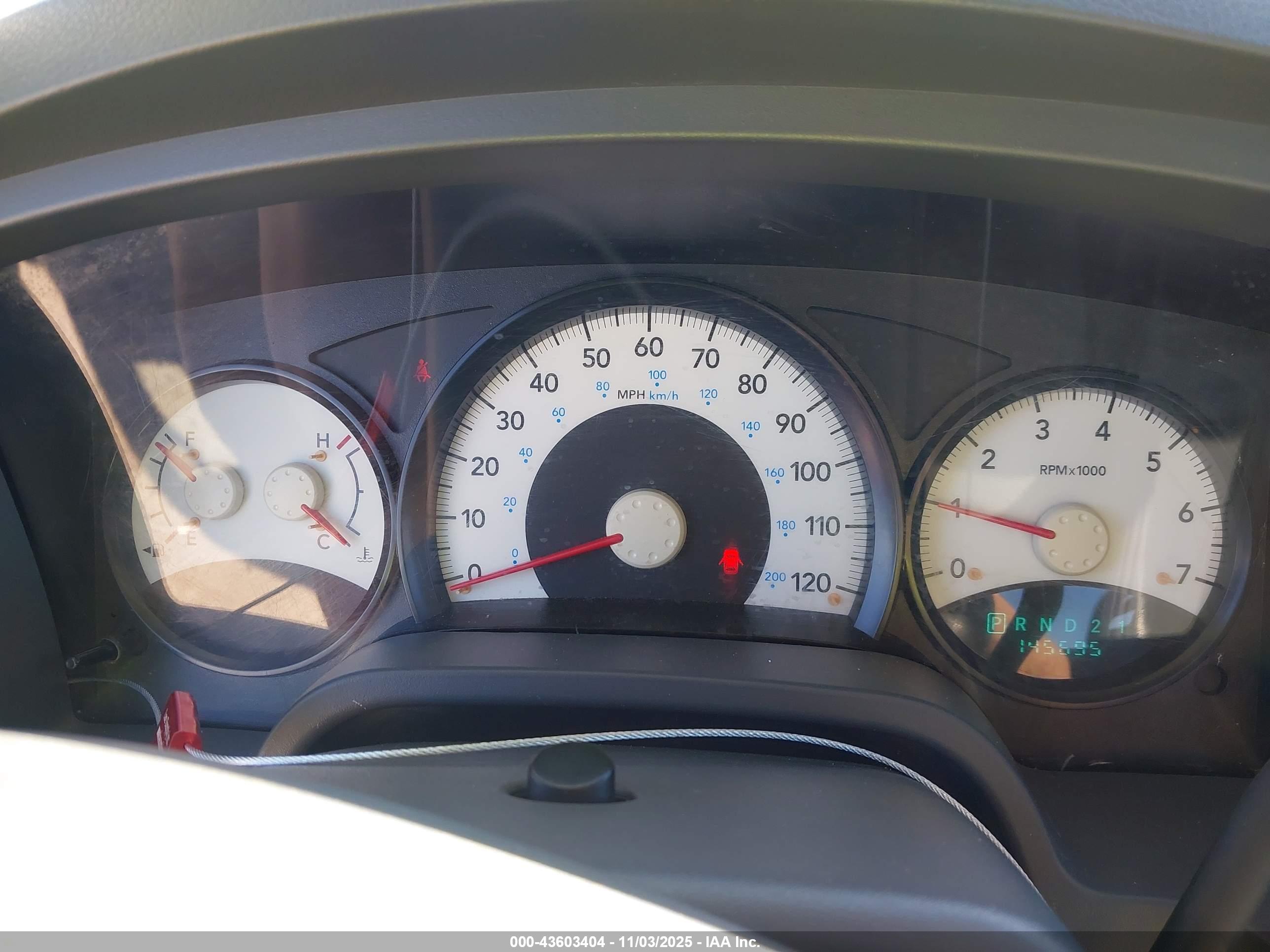 DODGE DAKOTA image 7