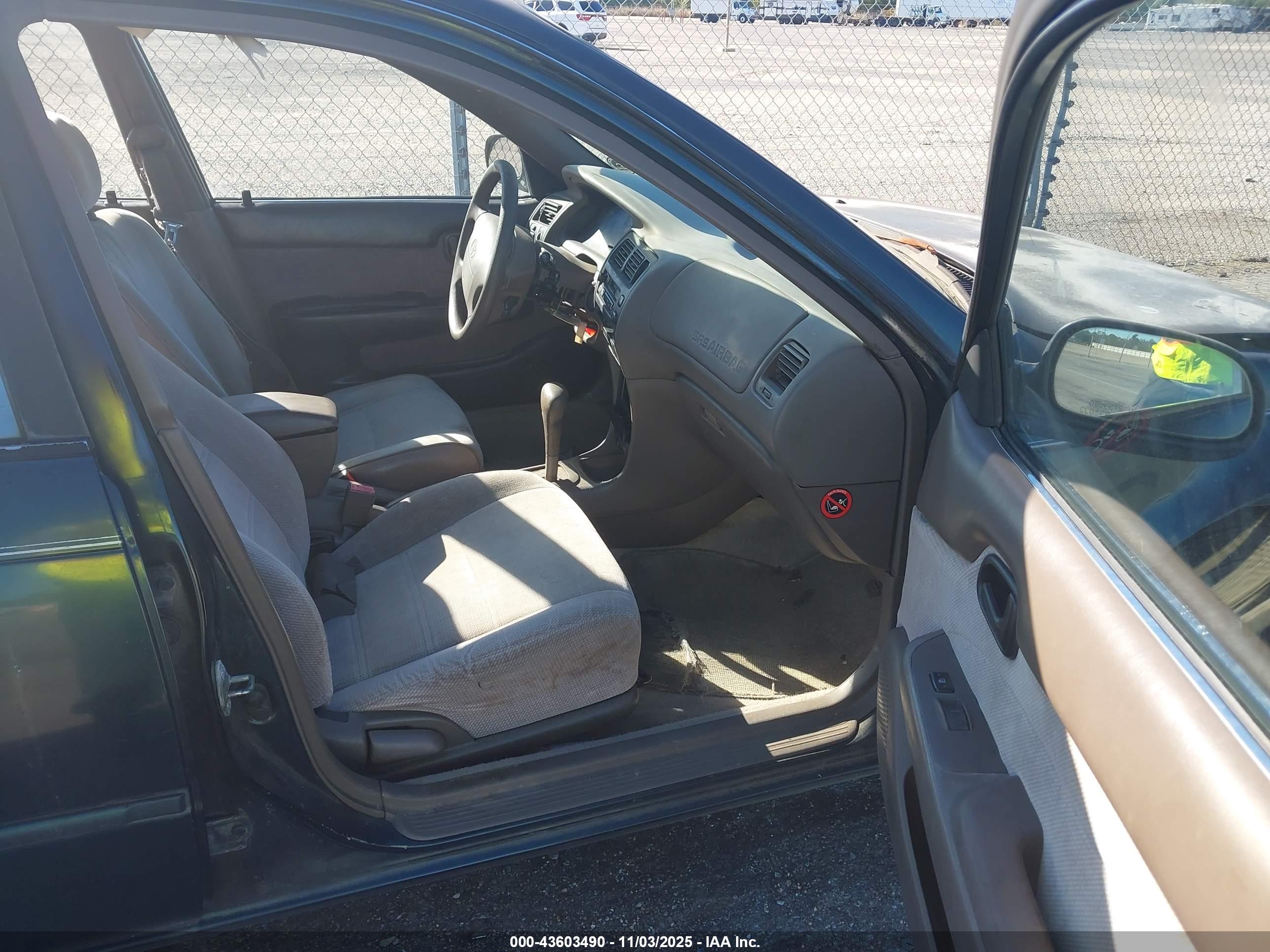 TOYOTA COROLLA image 5