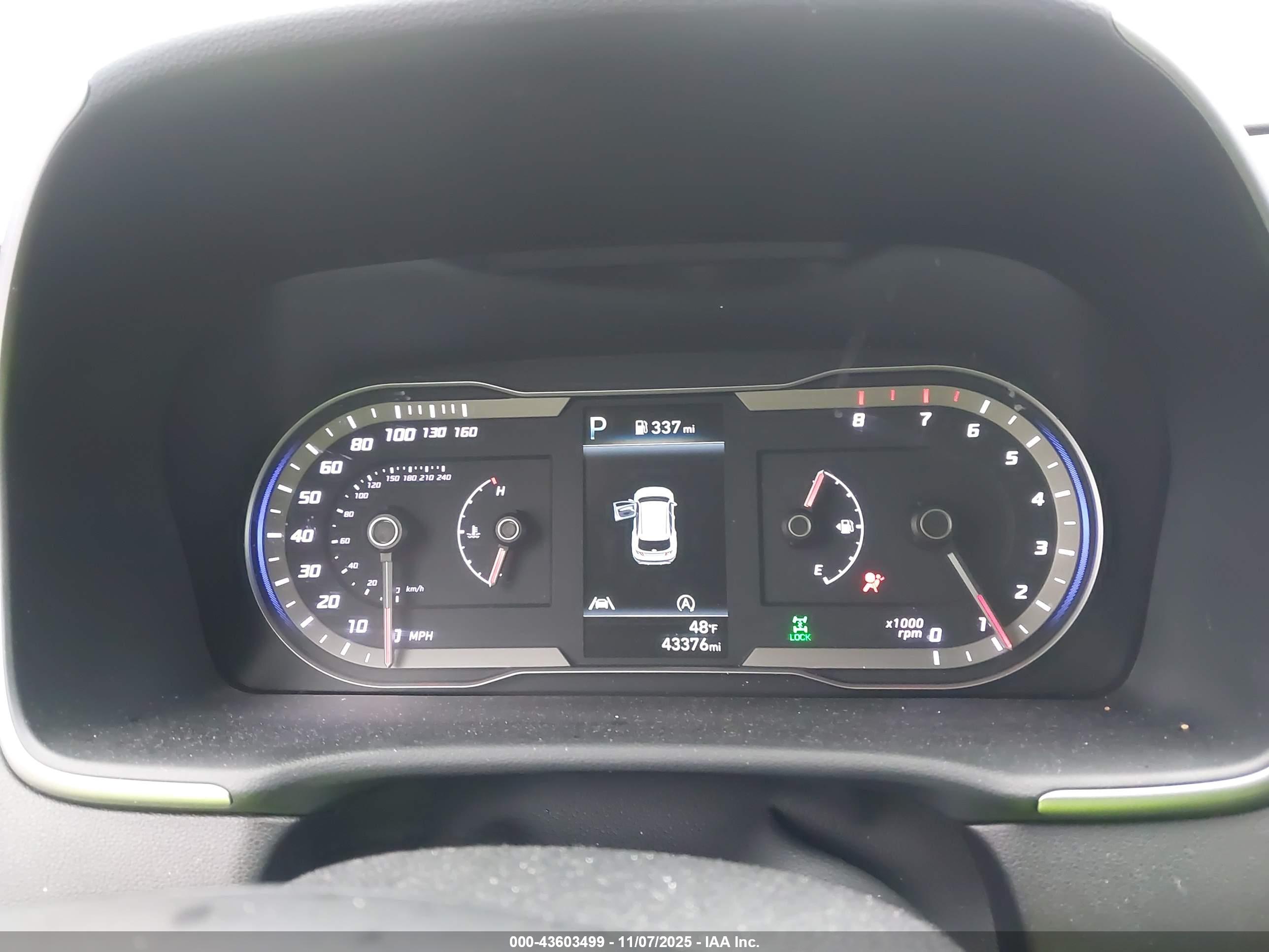 HYUNDAI TUCSON image 7