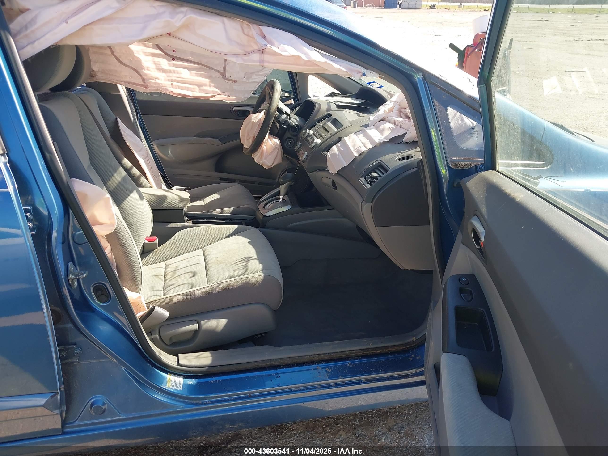HONDA CIVIC image 5