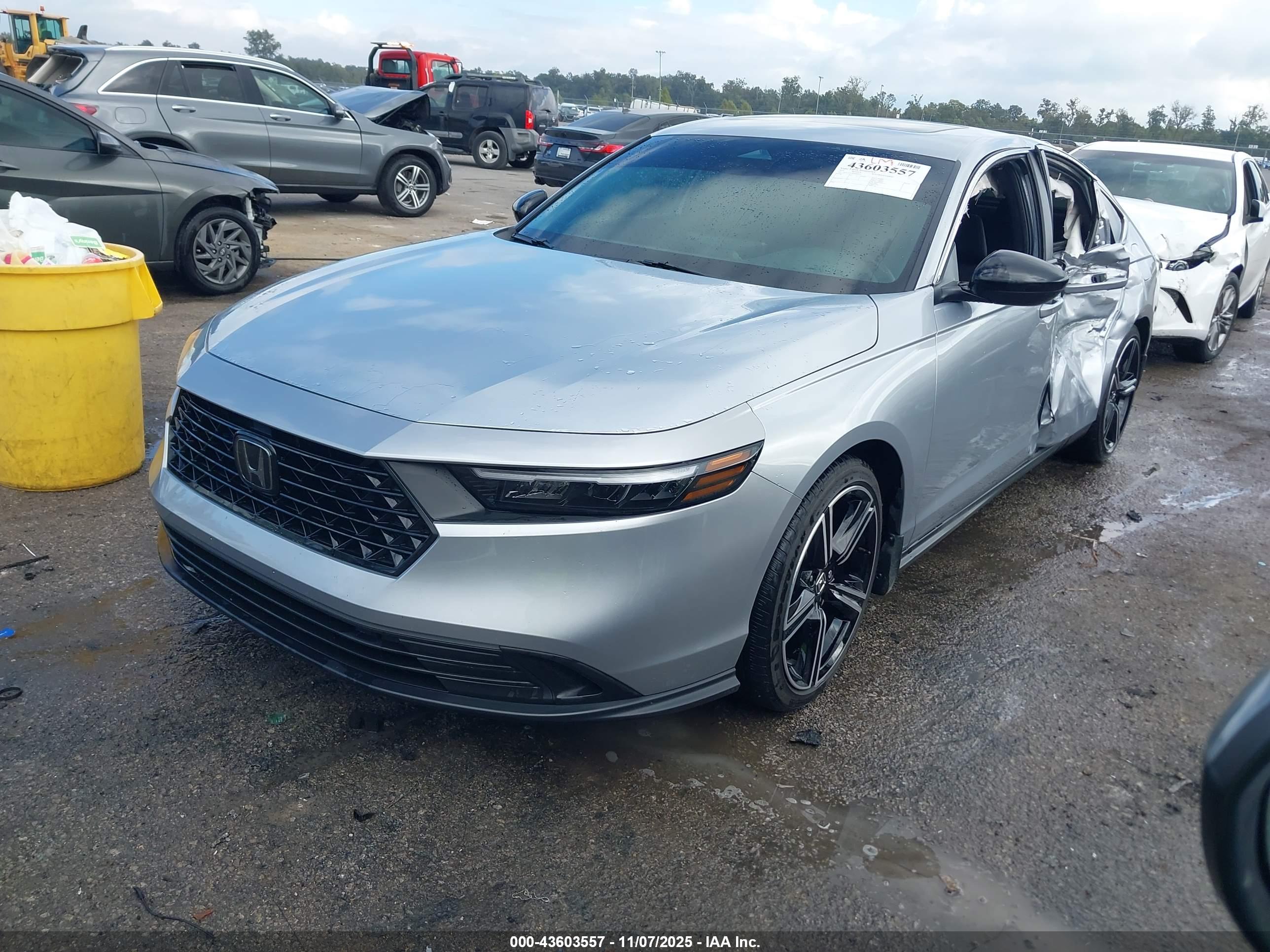 HONDA ACCORD image 2