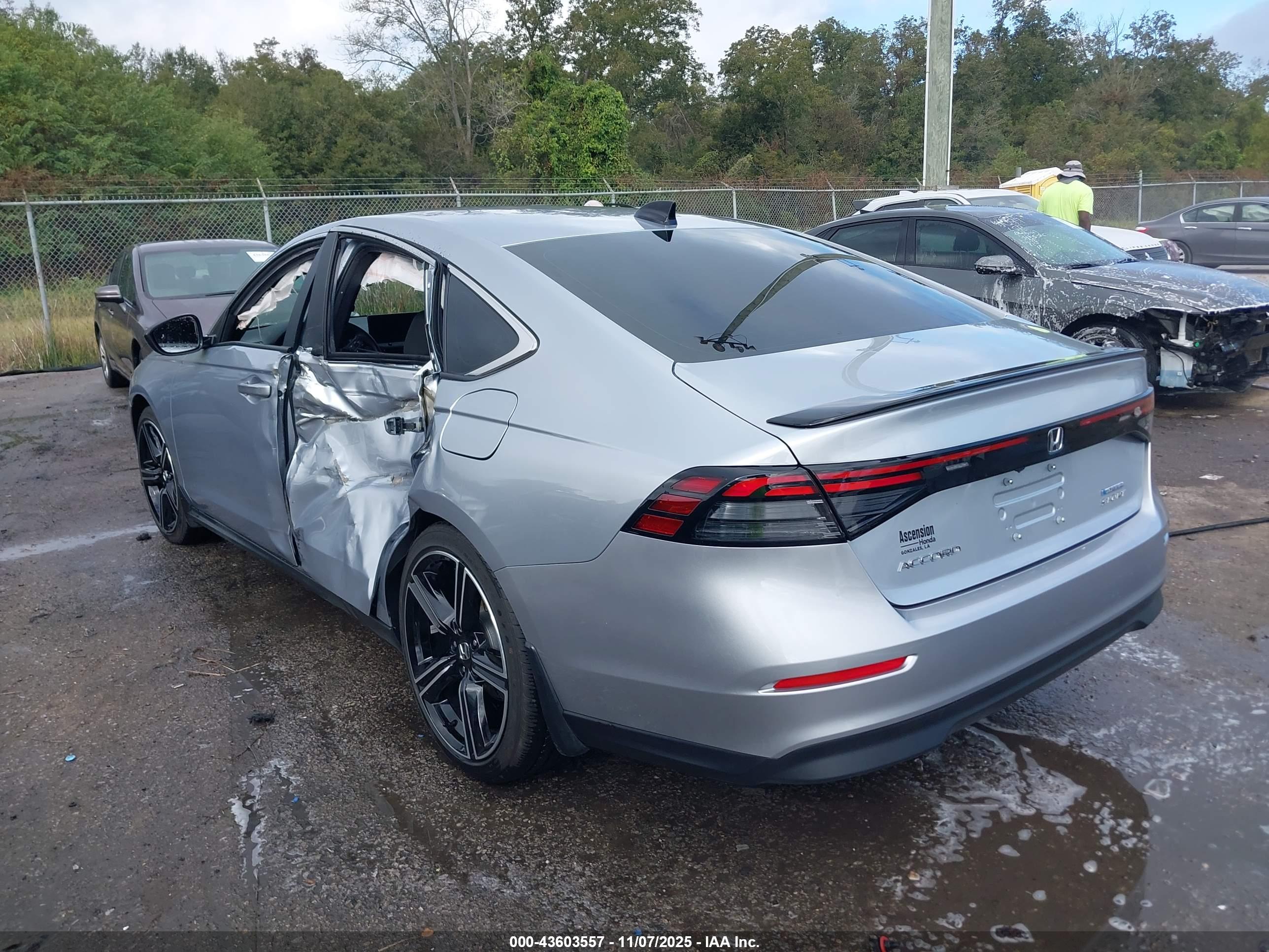 HONDA ACCORD image 3