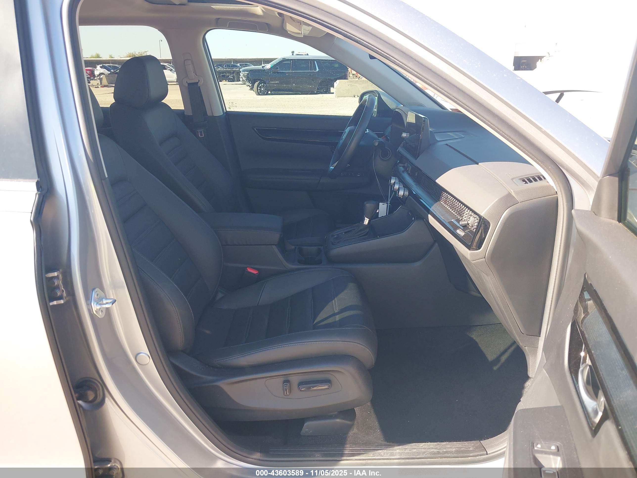 HONDA CR-V image 5