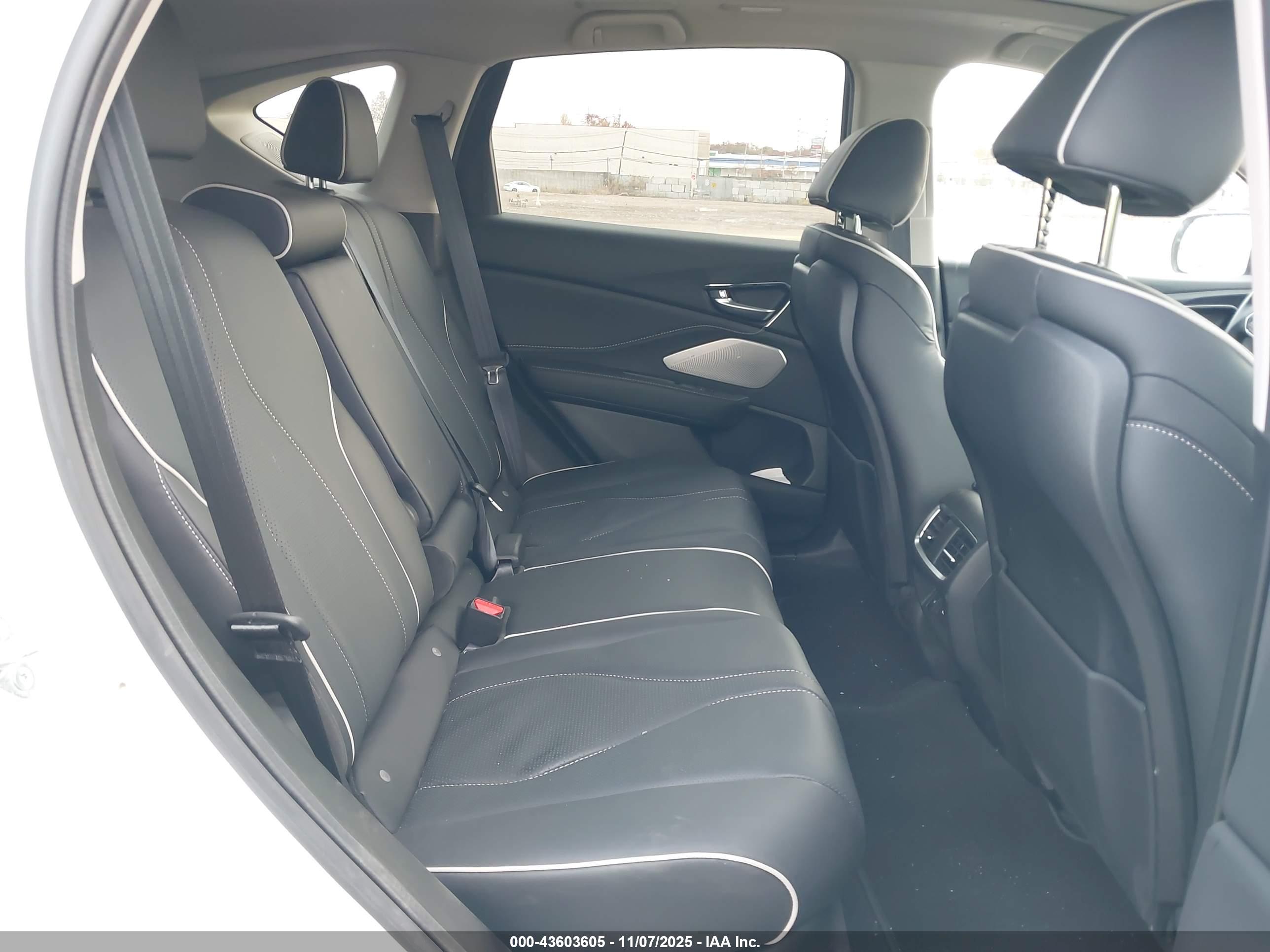 ACURA RDX image 8