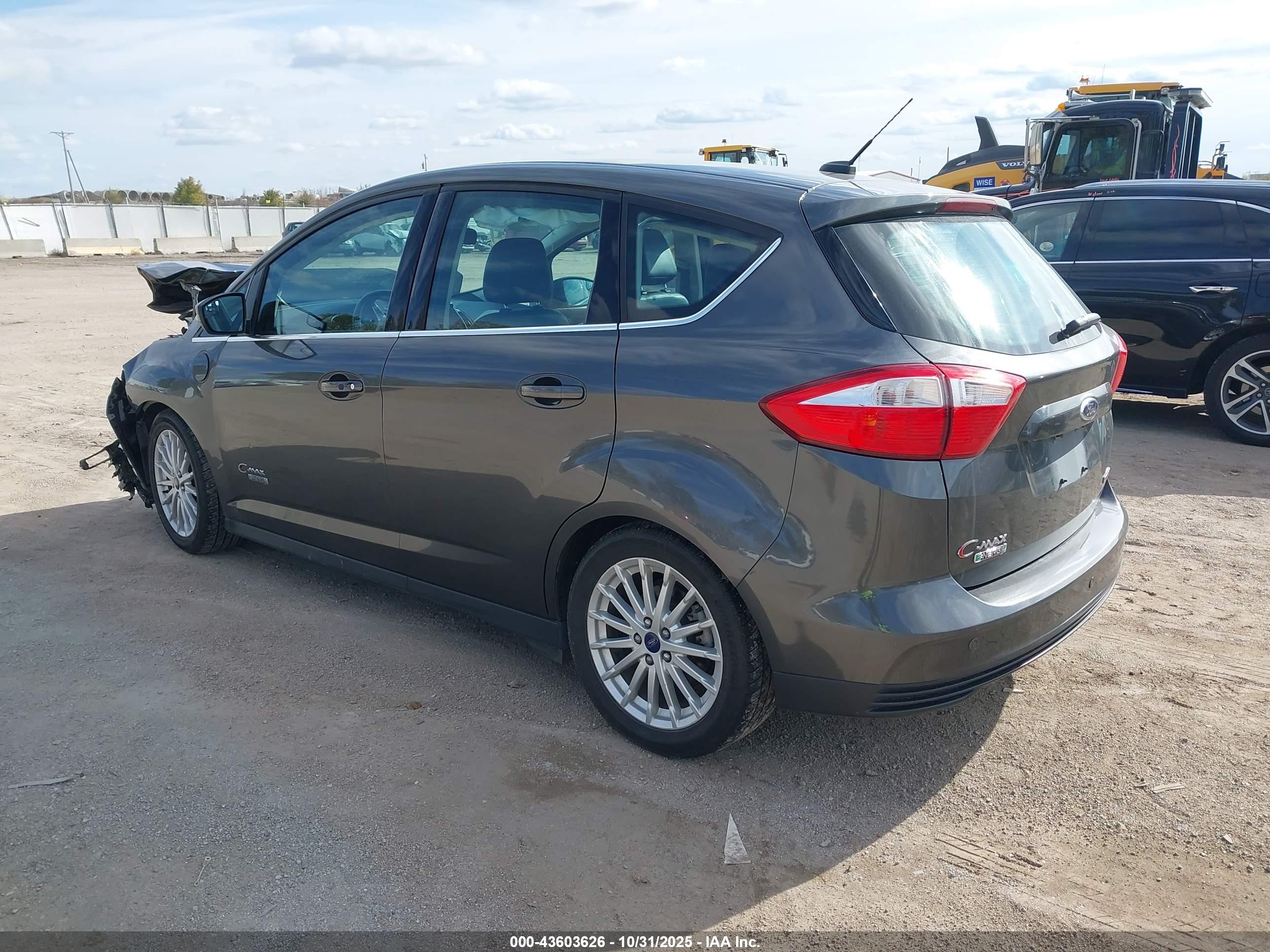 FORD C-MAX image 3