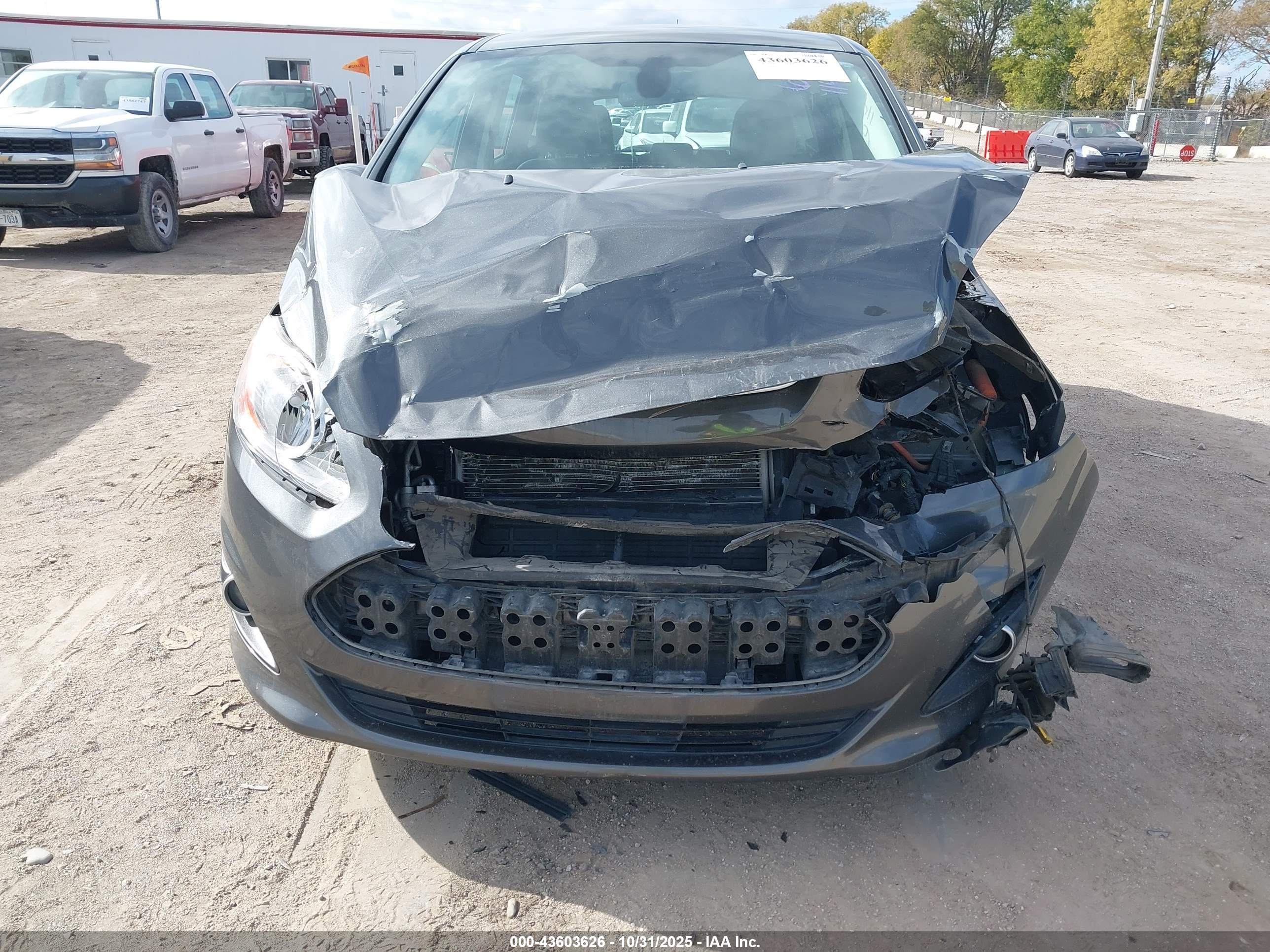FORD C-MAX image 6