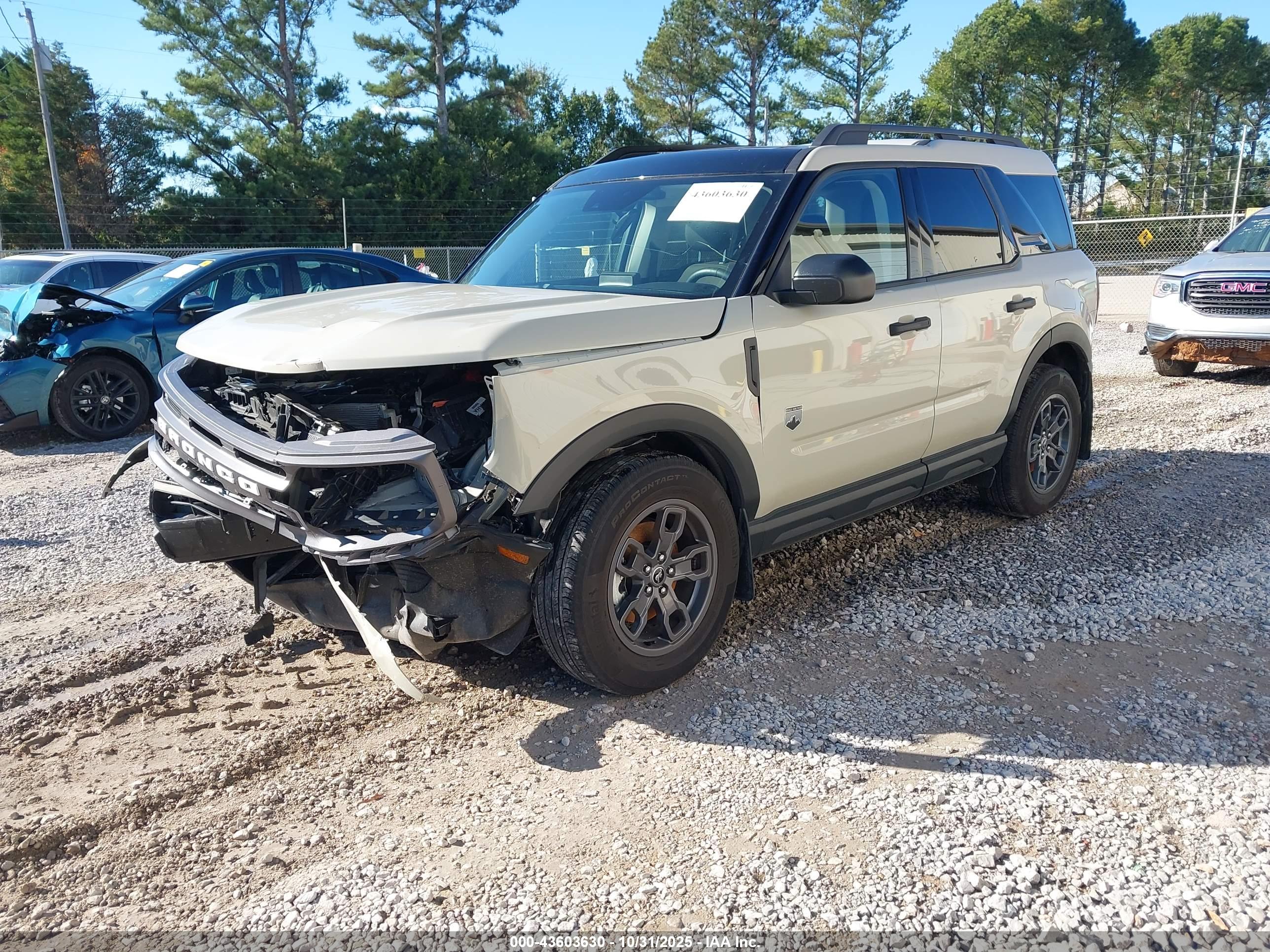FORD BRONCO image 2