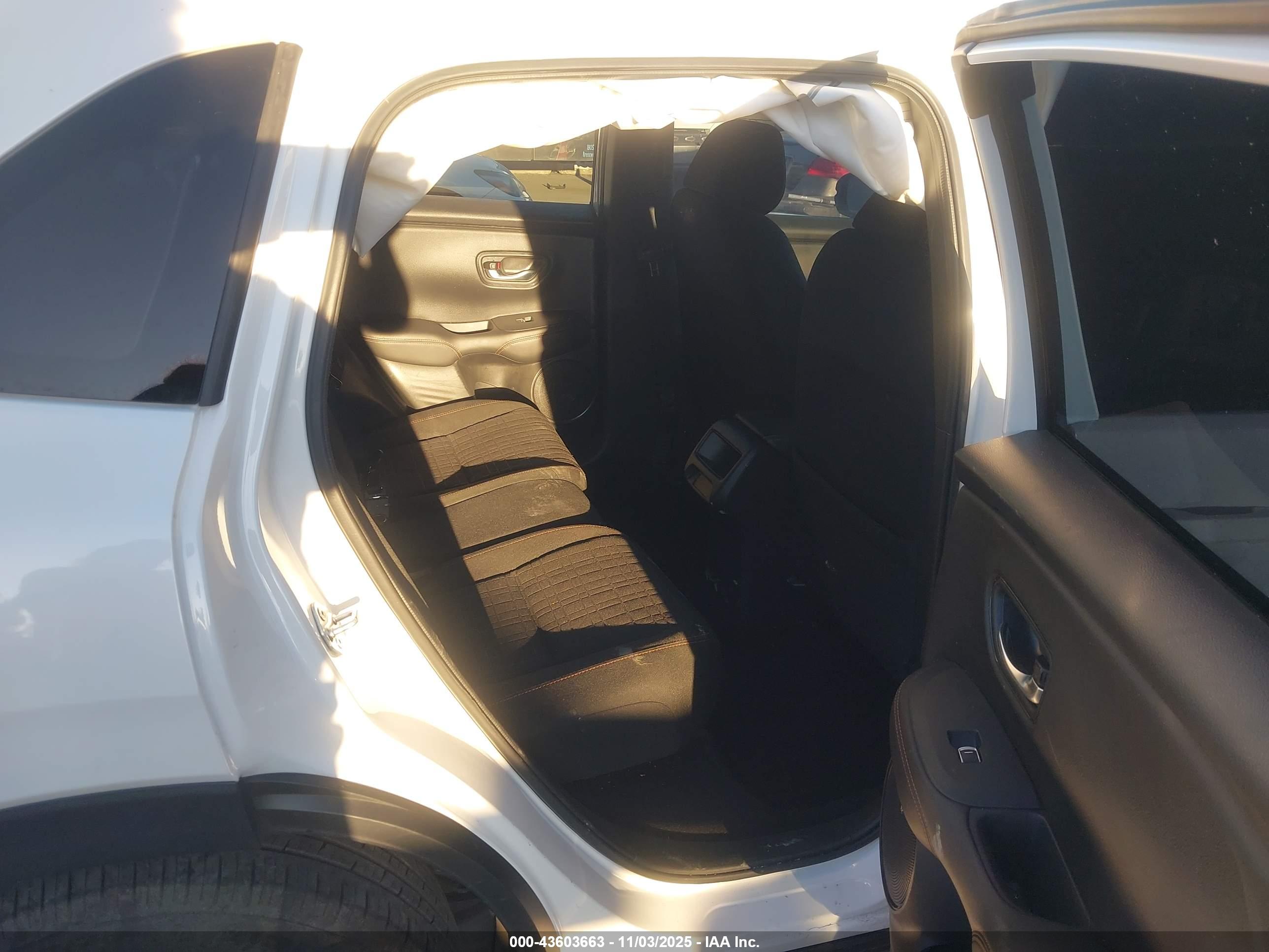 HONDA HR-V image 8