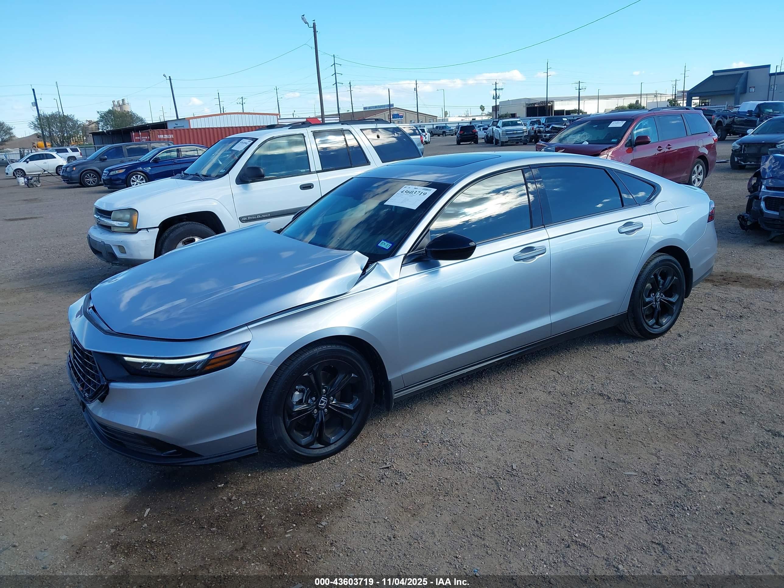 HONDA ACCORD image 2