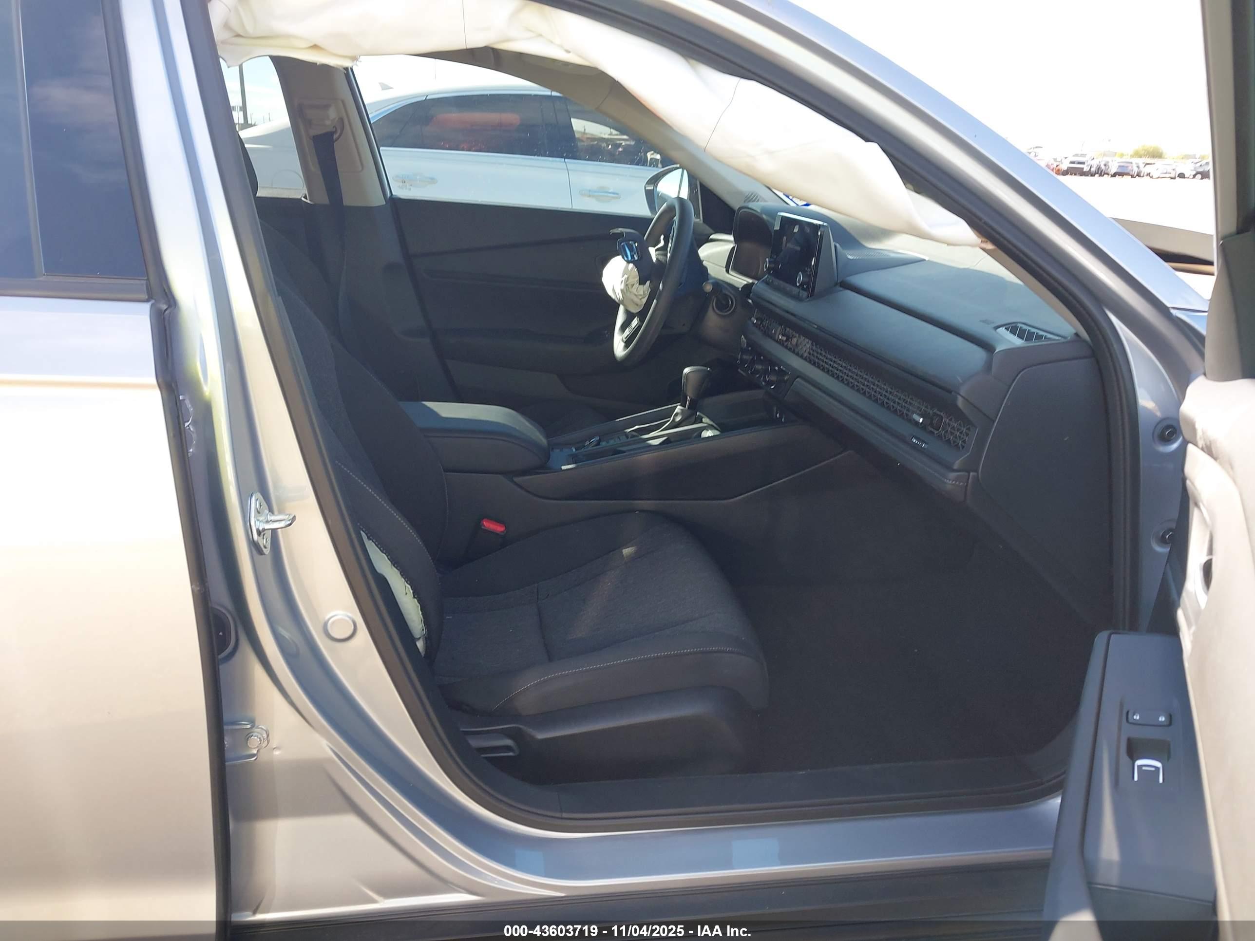 HONDA ACCORD image 5