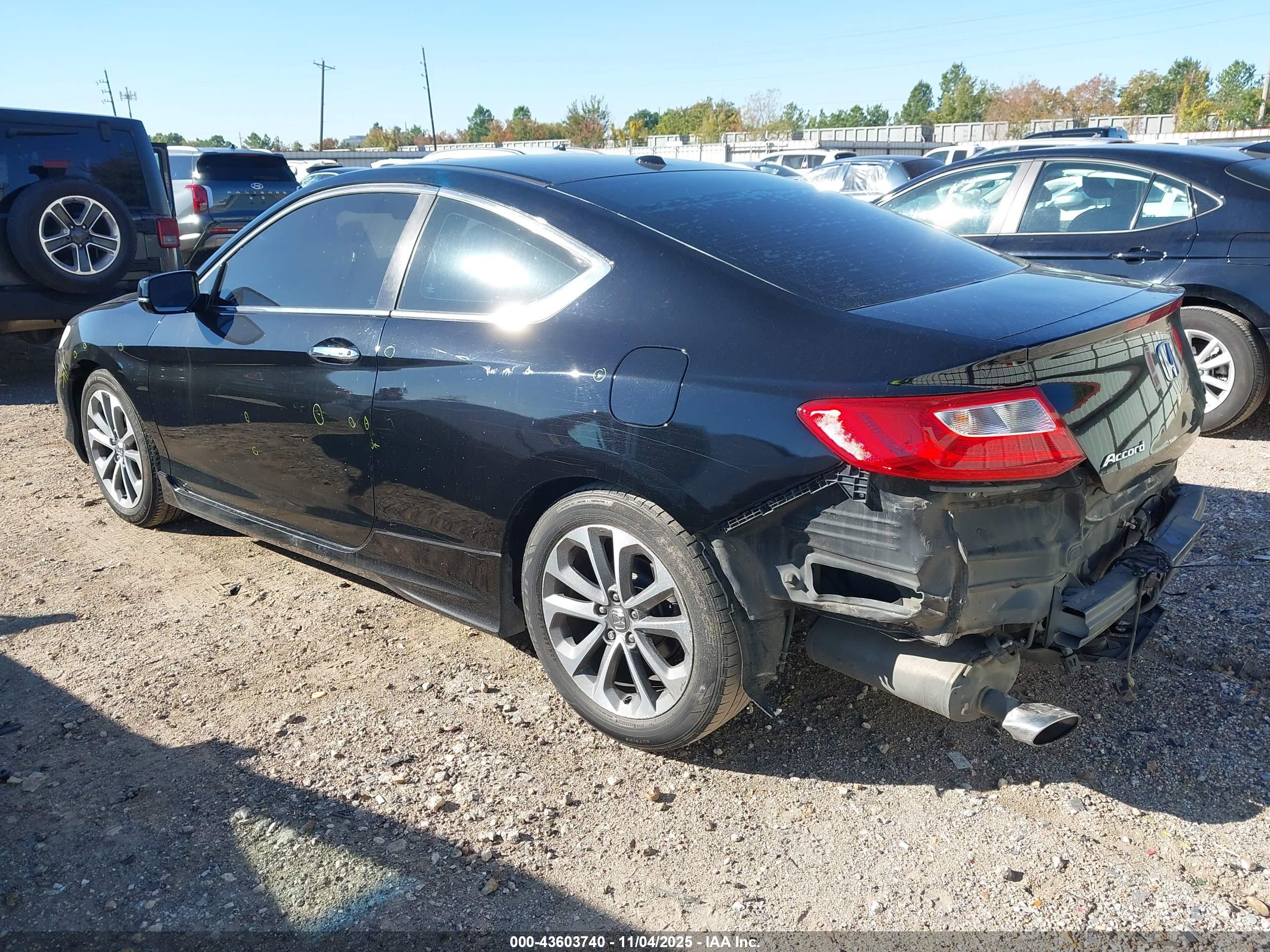 HONDA ACCORD image 3