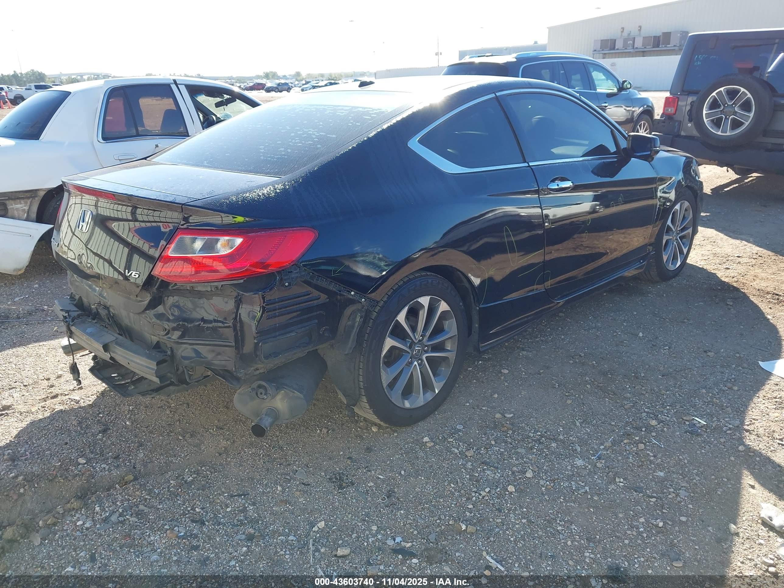 HONDA ACCORD image 4