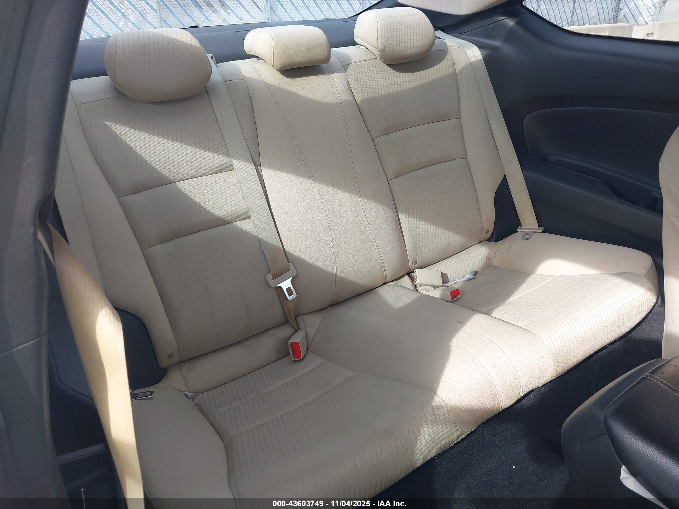 HONDA ACCORD image 8