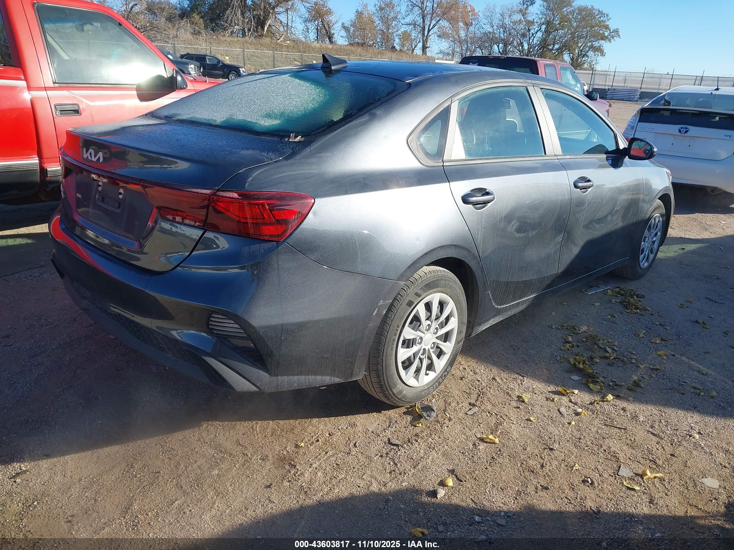 KIA FORTE image 4