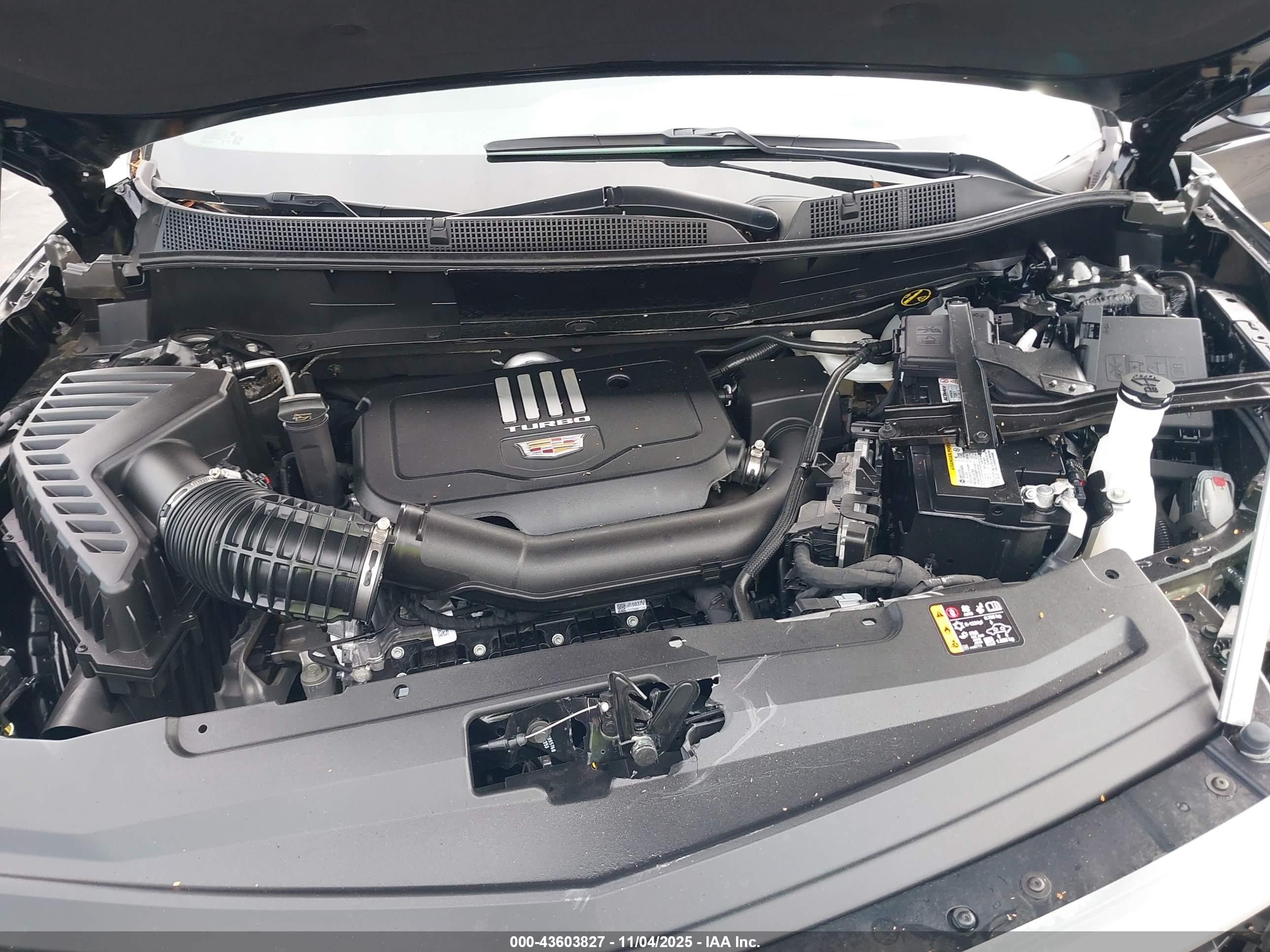 CADILLAC XT6 image 10