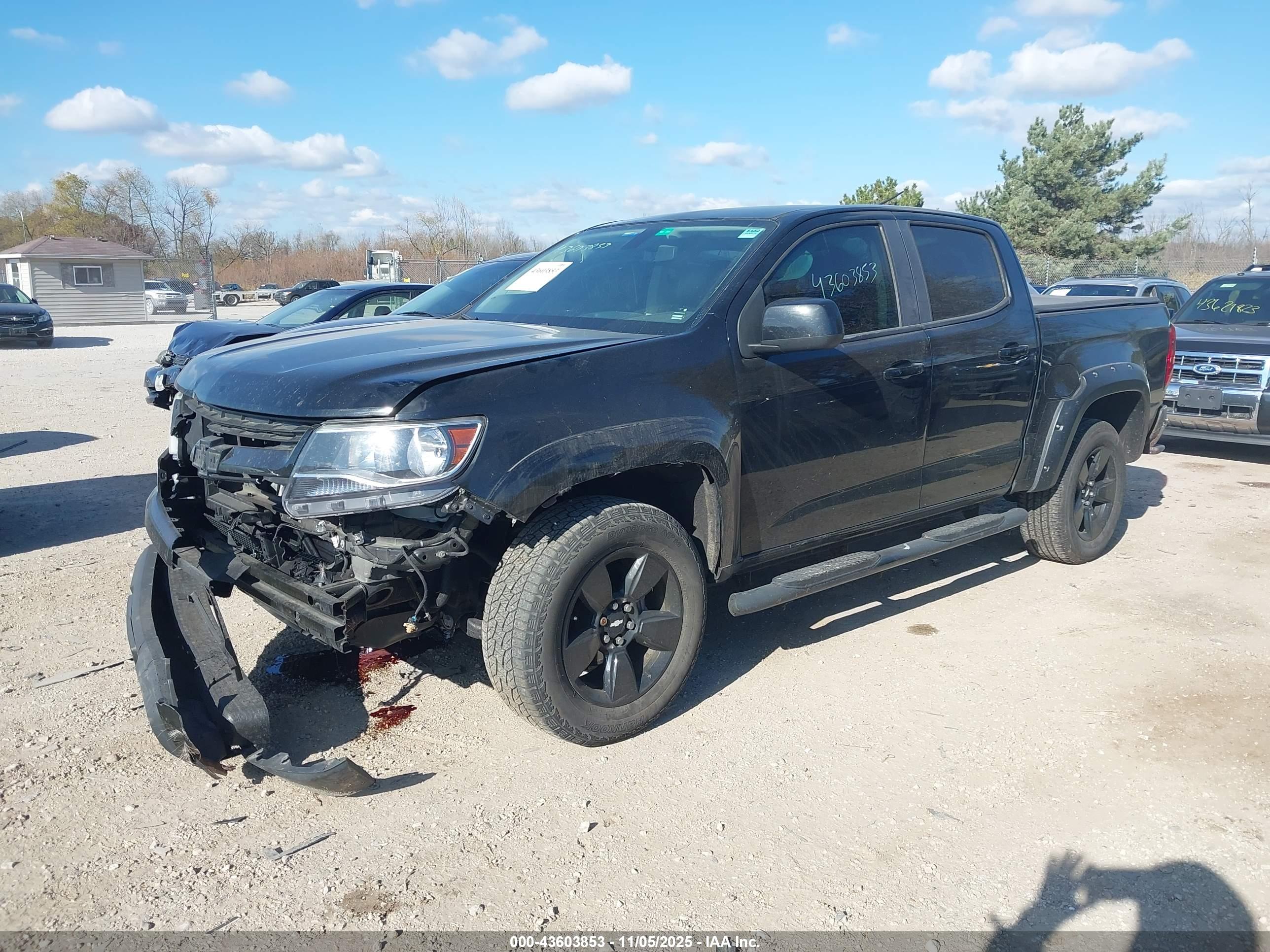 CHEVROLET COLORADO image 2