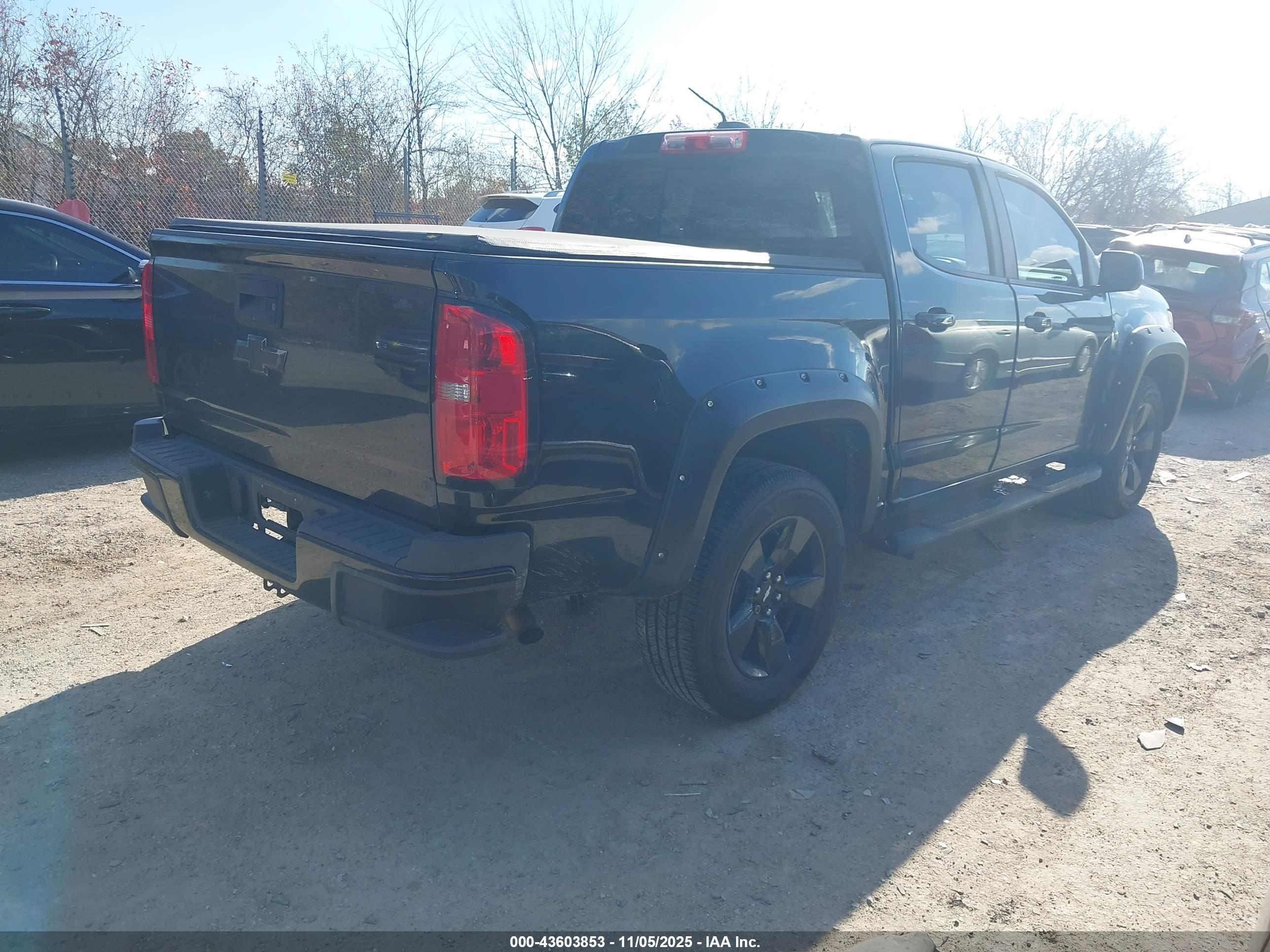 CHEVROLET COLORADO image 4